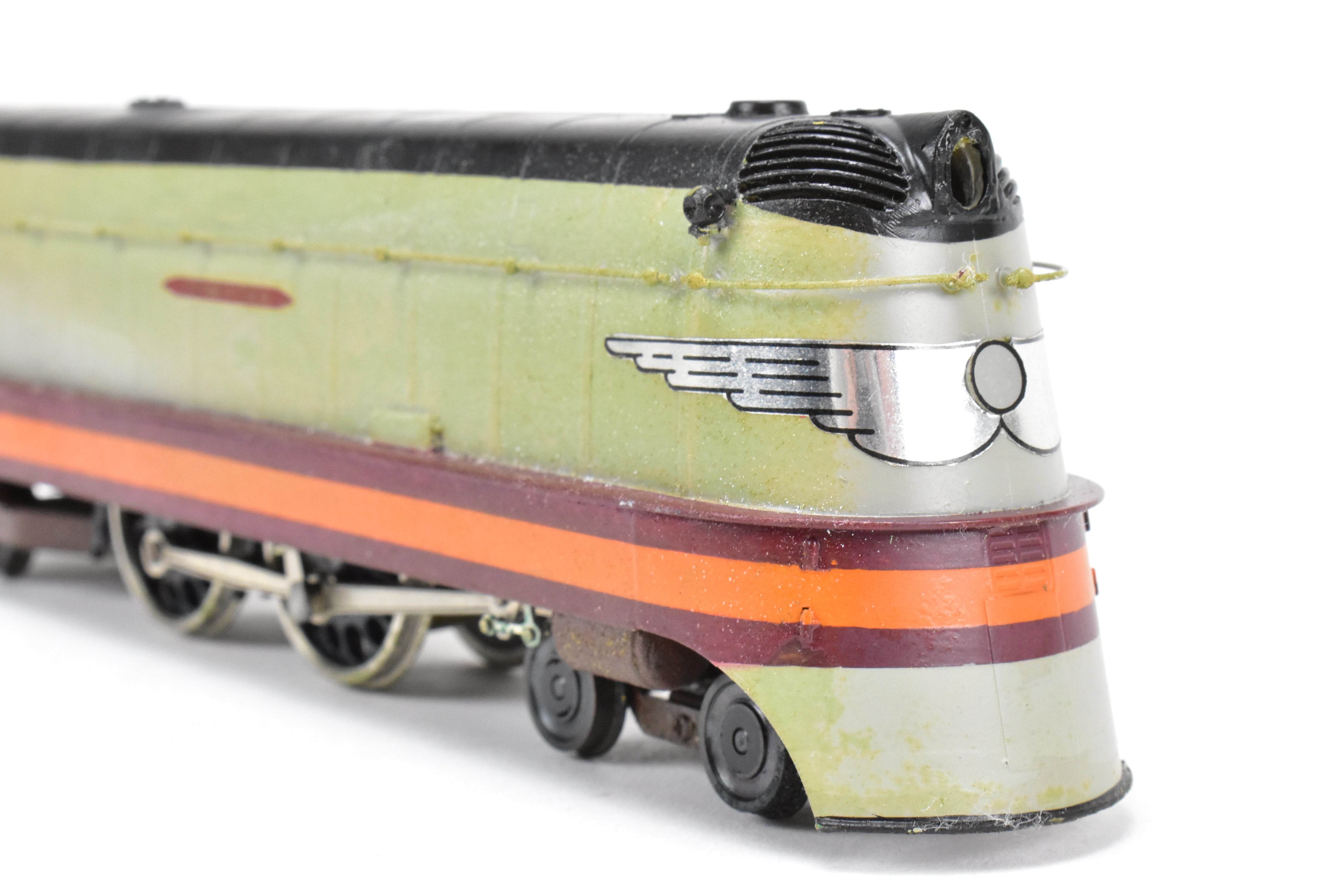 HO Scale Brass NPP Nickel - Plated Milwaukee Road Class A 4 - 4 - 2 Streamlined Hiawatha Atlantic w/Slight Foam Damage