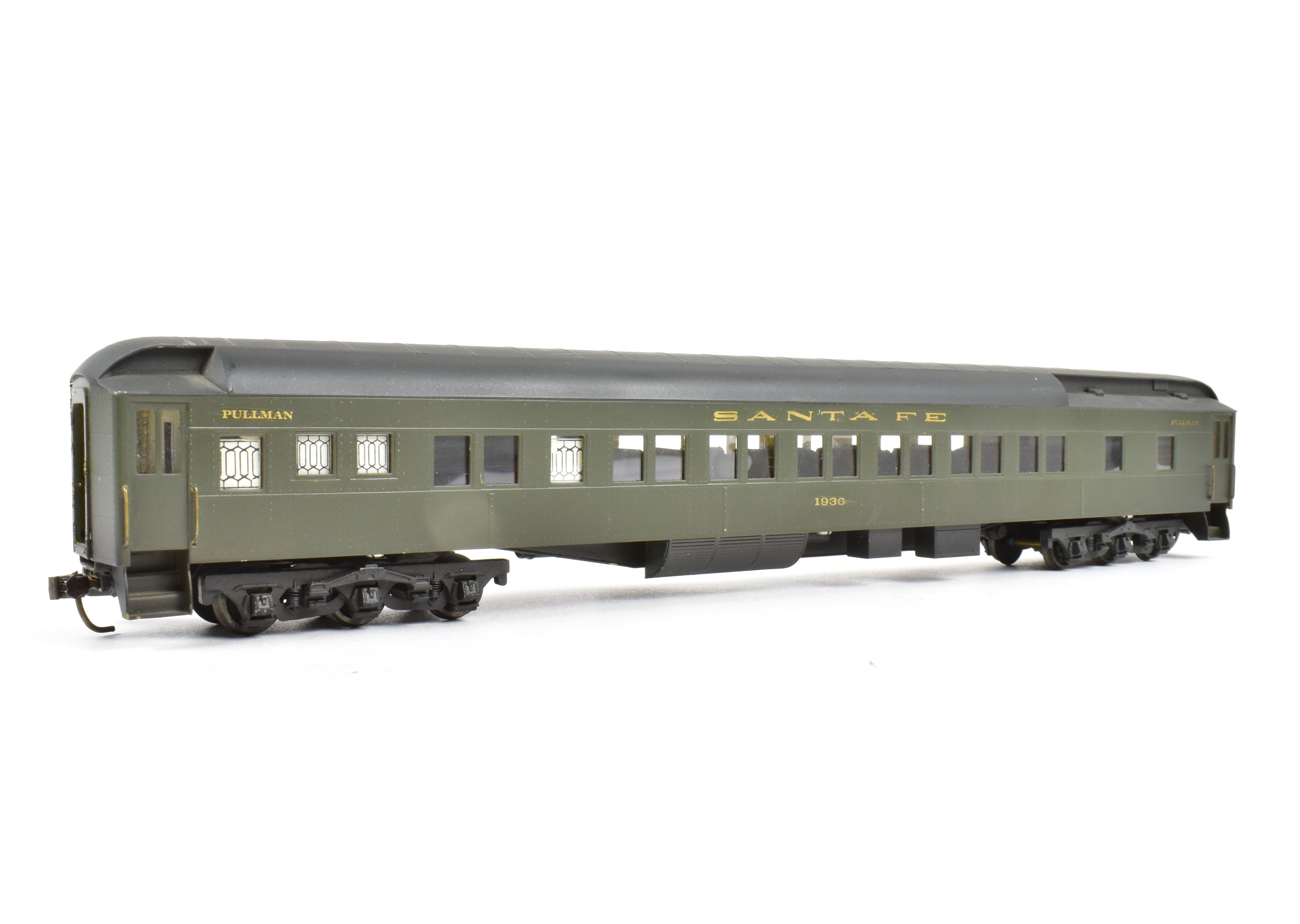 HO Scale Brass Lambert ATSF Santa Fe Heavyweight 12-Section Sleeper Model