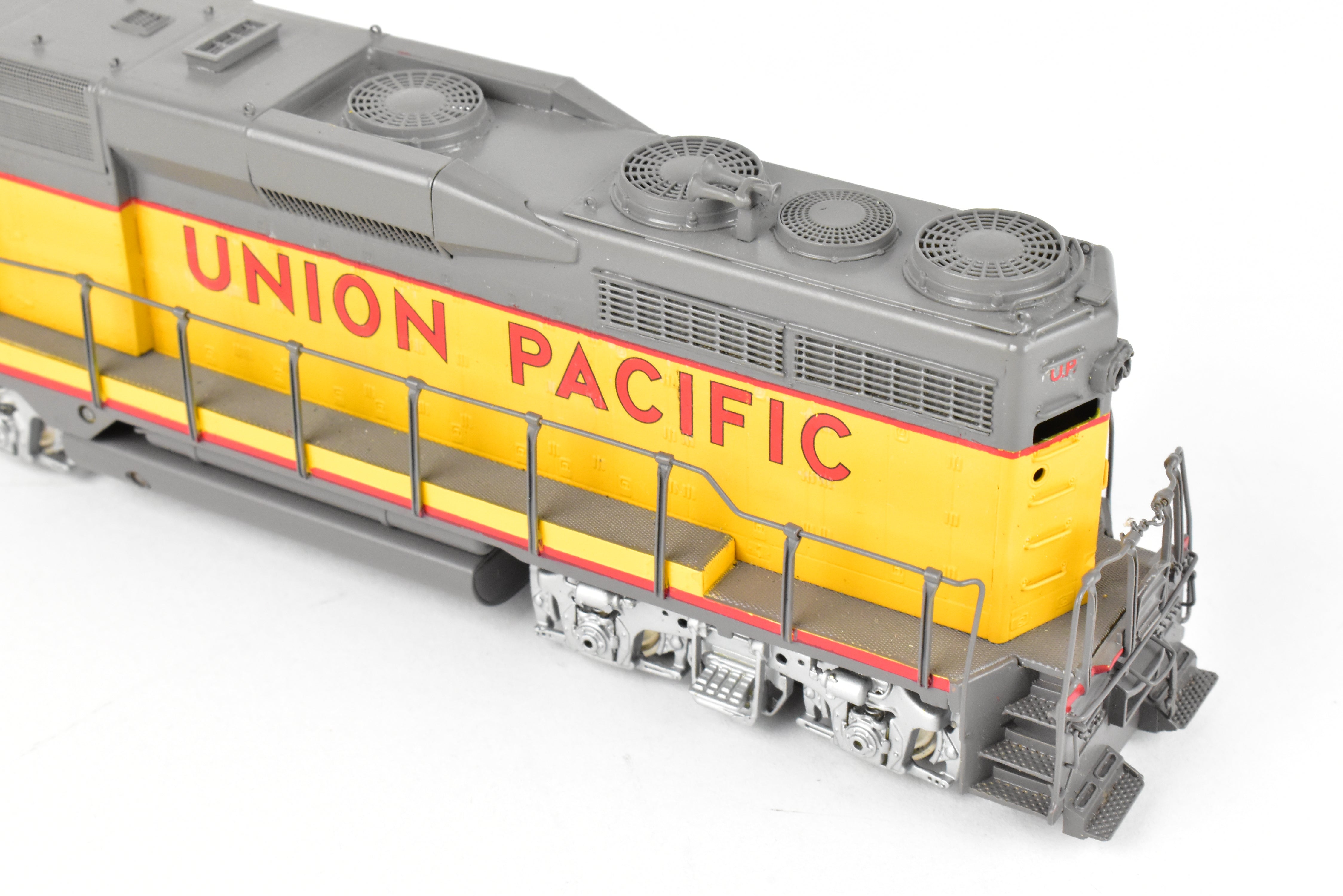 HO Brass Oriental Limited UP EMD GP30/GP30B 2250HP B Unit w/Steam Gen