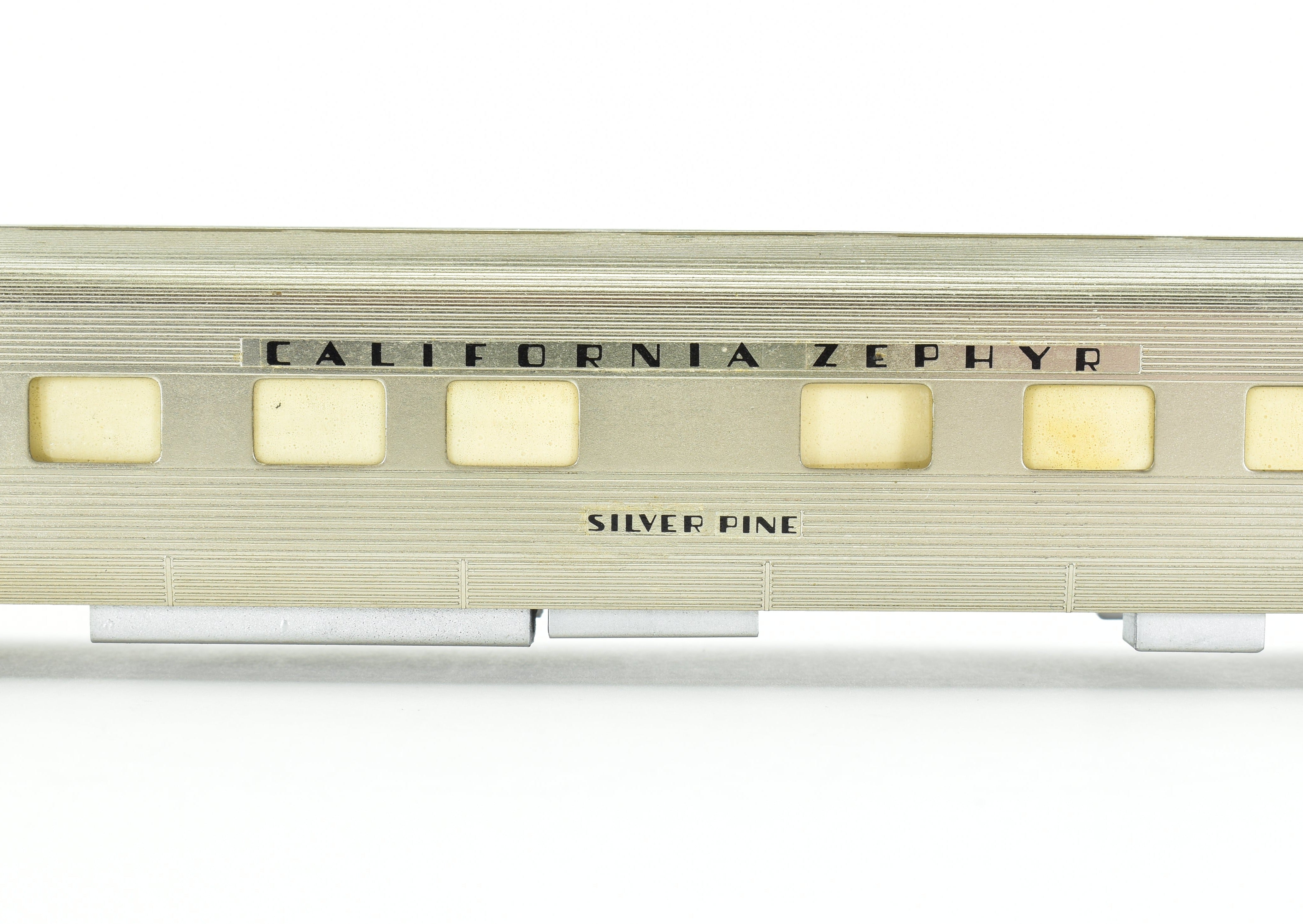HO Scale Brass Model Train Set of Nickel Plate Products (NPP) Featuring CB&Q - Burlington Route, WP & D&RGW California Zephyr Buffet Lounge, Dome, Pullman Sleeper