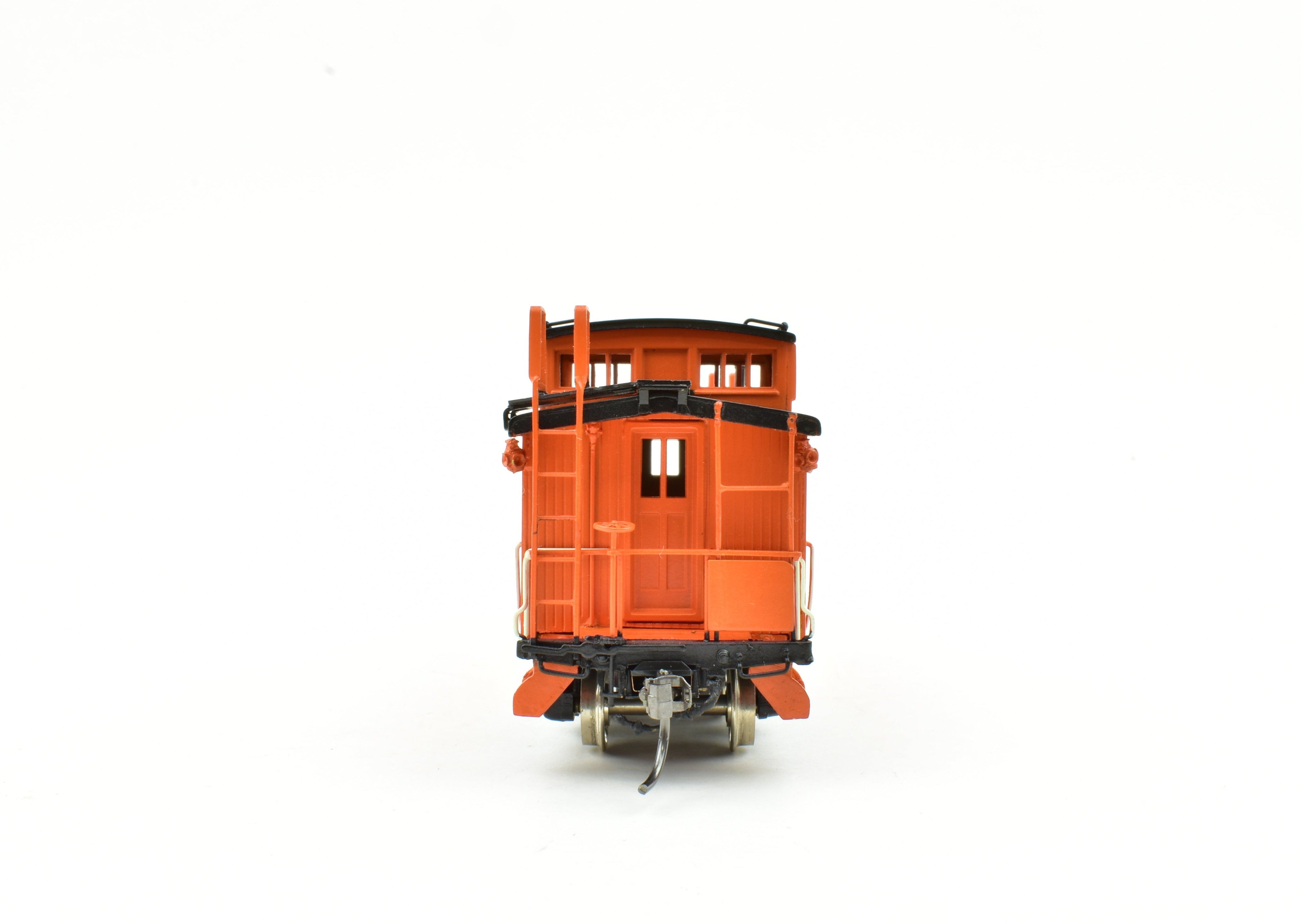 High - Quality HO Scale Brass Pacific Fast Mail (PFM) SKI - Built Central Vermont Wood Caboose with Factory Painting