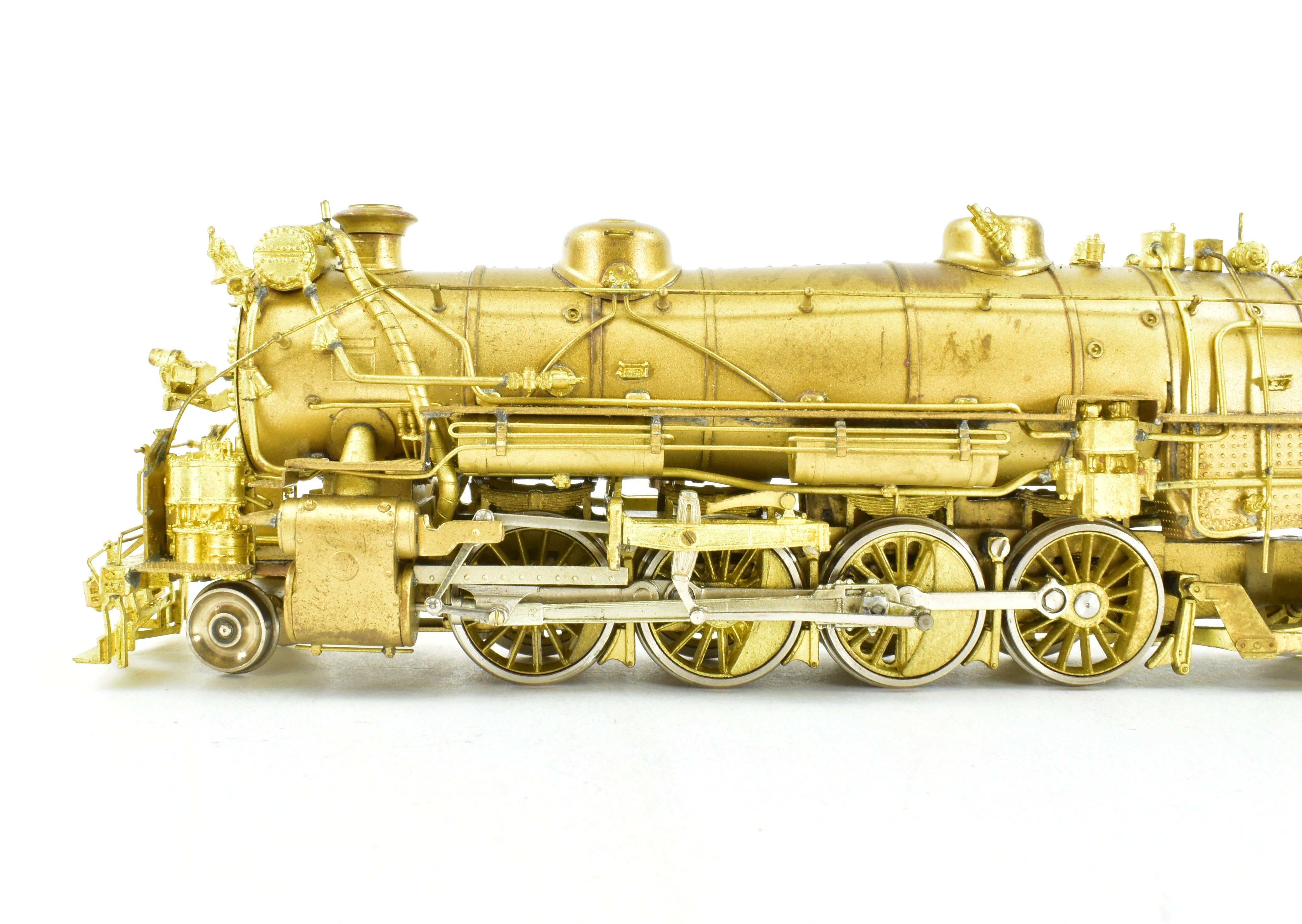 HO Scale Brass Key Imports Texas & Pacific H-2r 2-8-2 Mikado Steam Locomotive Model #800 with Elesco Feedwater Heater