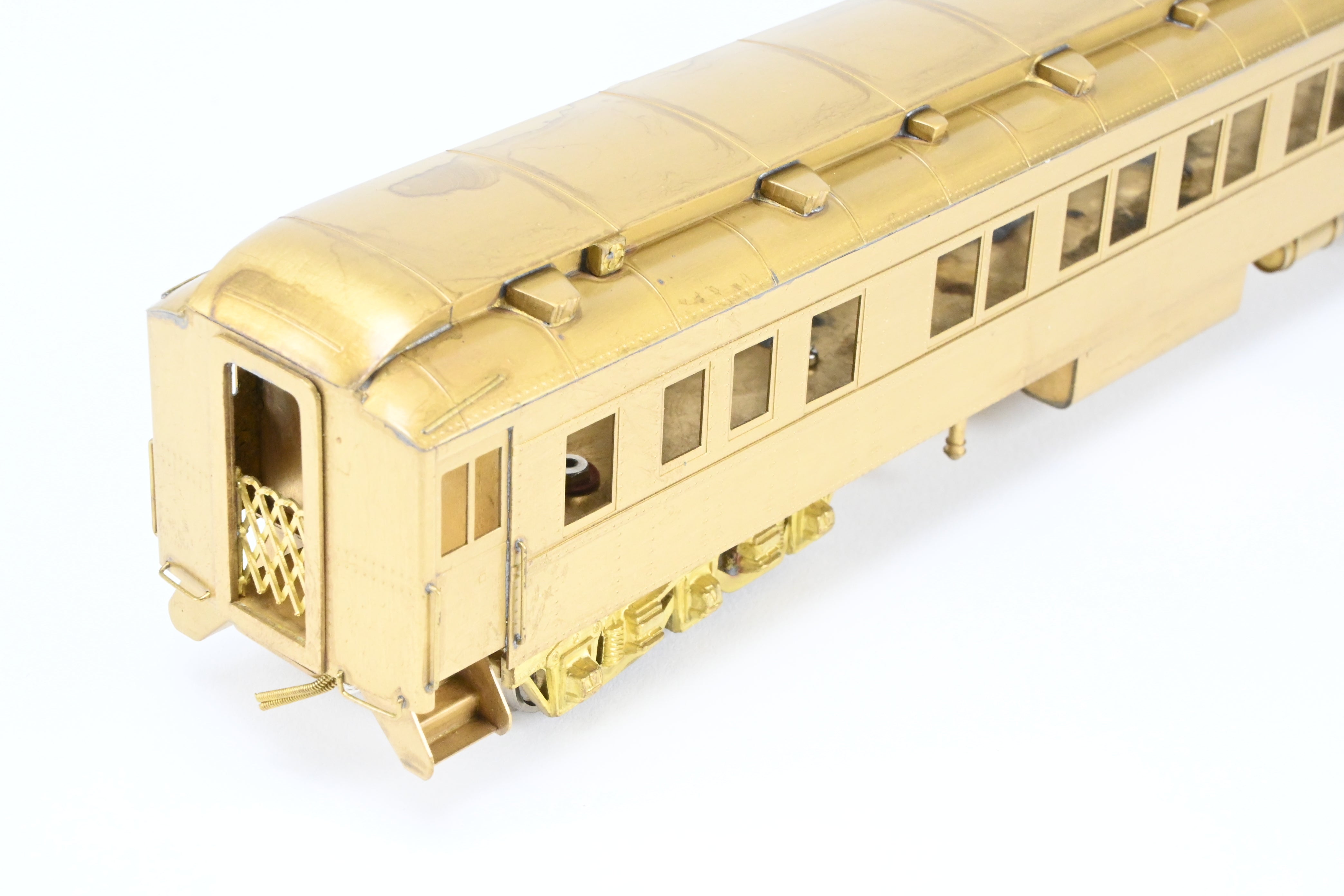 HO Scale Brass Soho Royal Oak Non - Air - Conditioned 8 - Section 1 Drawing Room 2 Compartment HW Sleeper Model for Various US Railroads