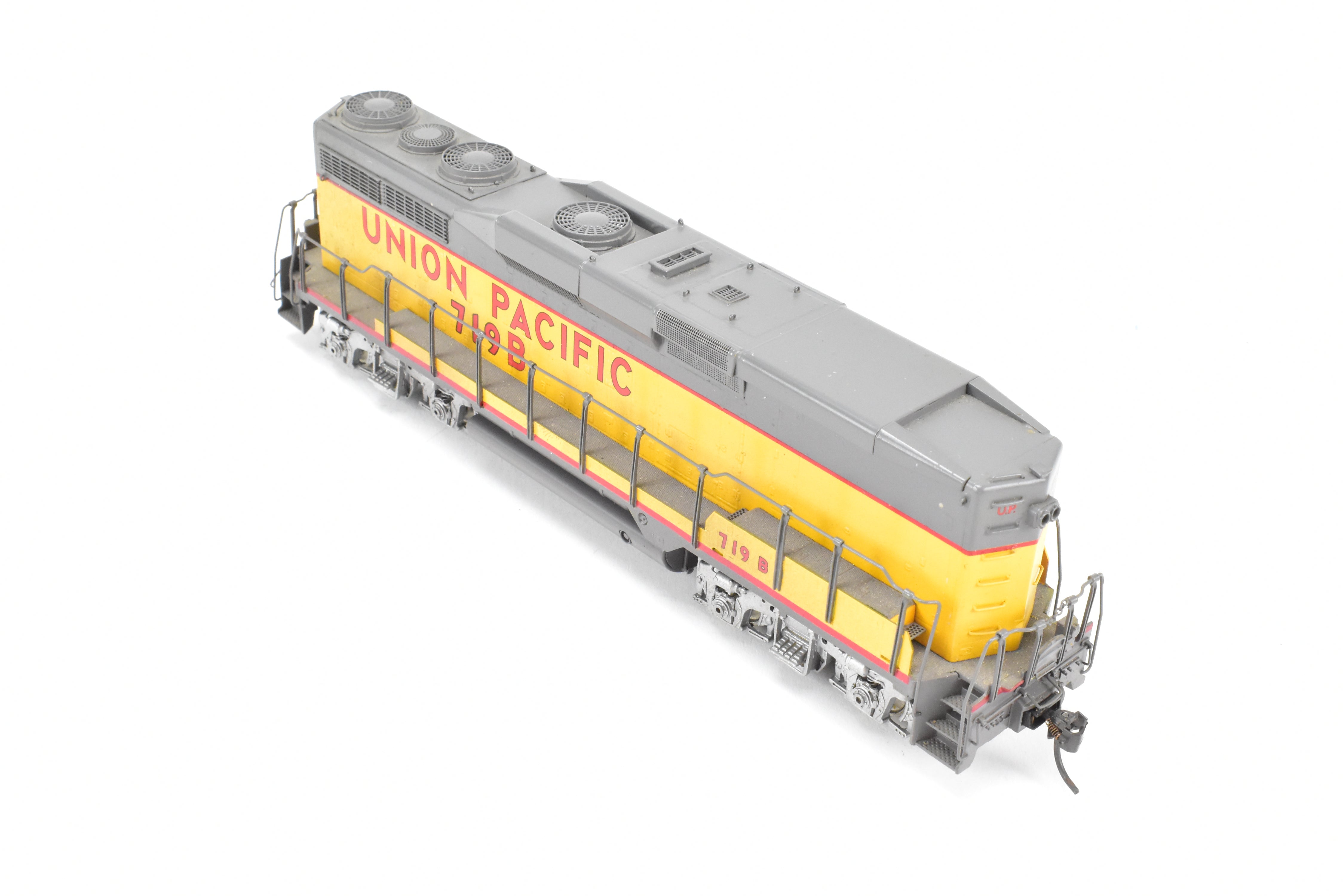 HO Scale Brass Model Train - Union Pacific EMD GP30B Cabless Locomotive, Road Number 719B from Oriental Limited