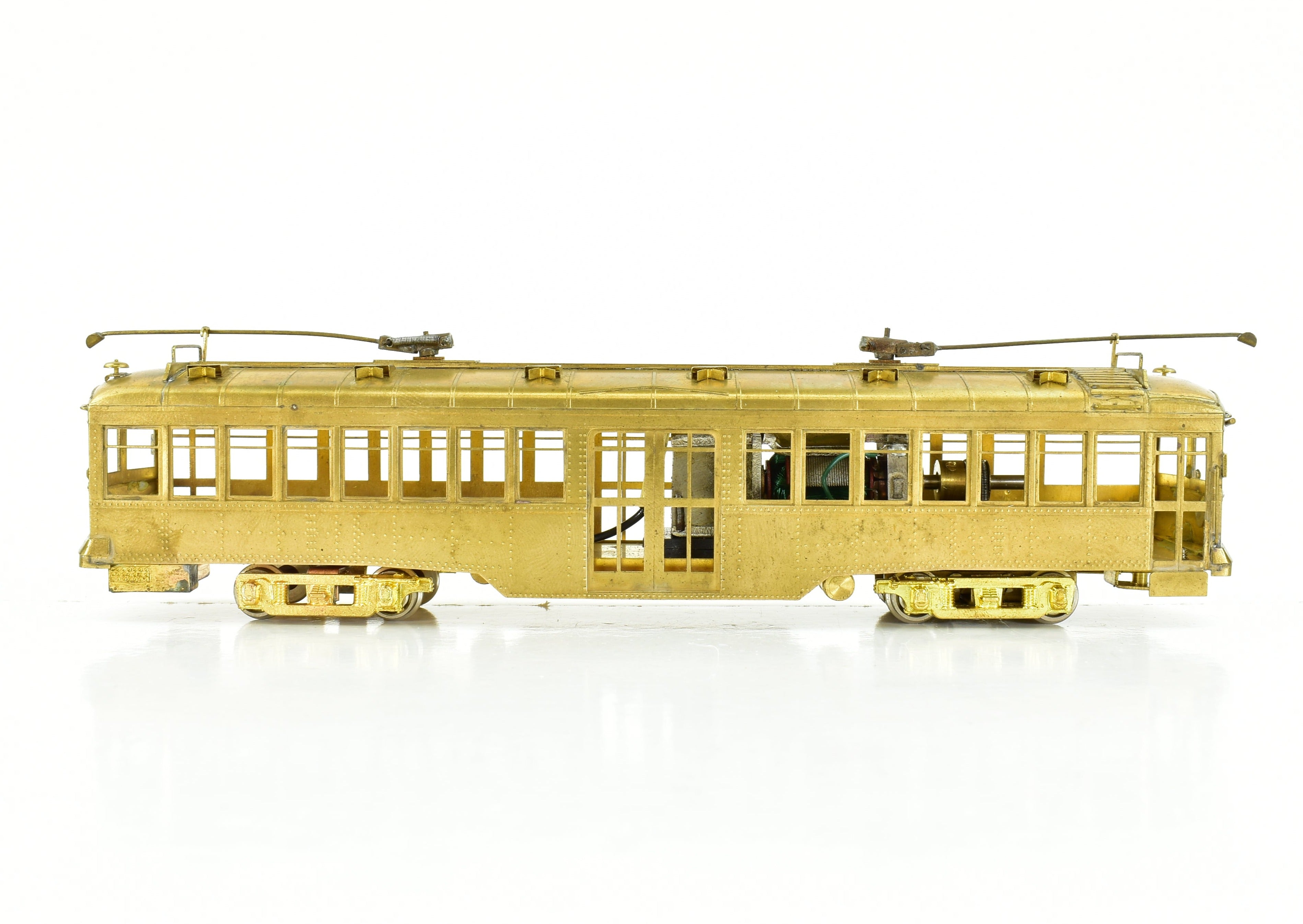 HO Scale Brass Suydam Pacific Electric Hollywood Car with Original Style Center Entrance - Authentic Model