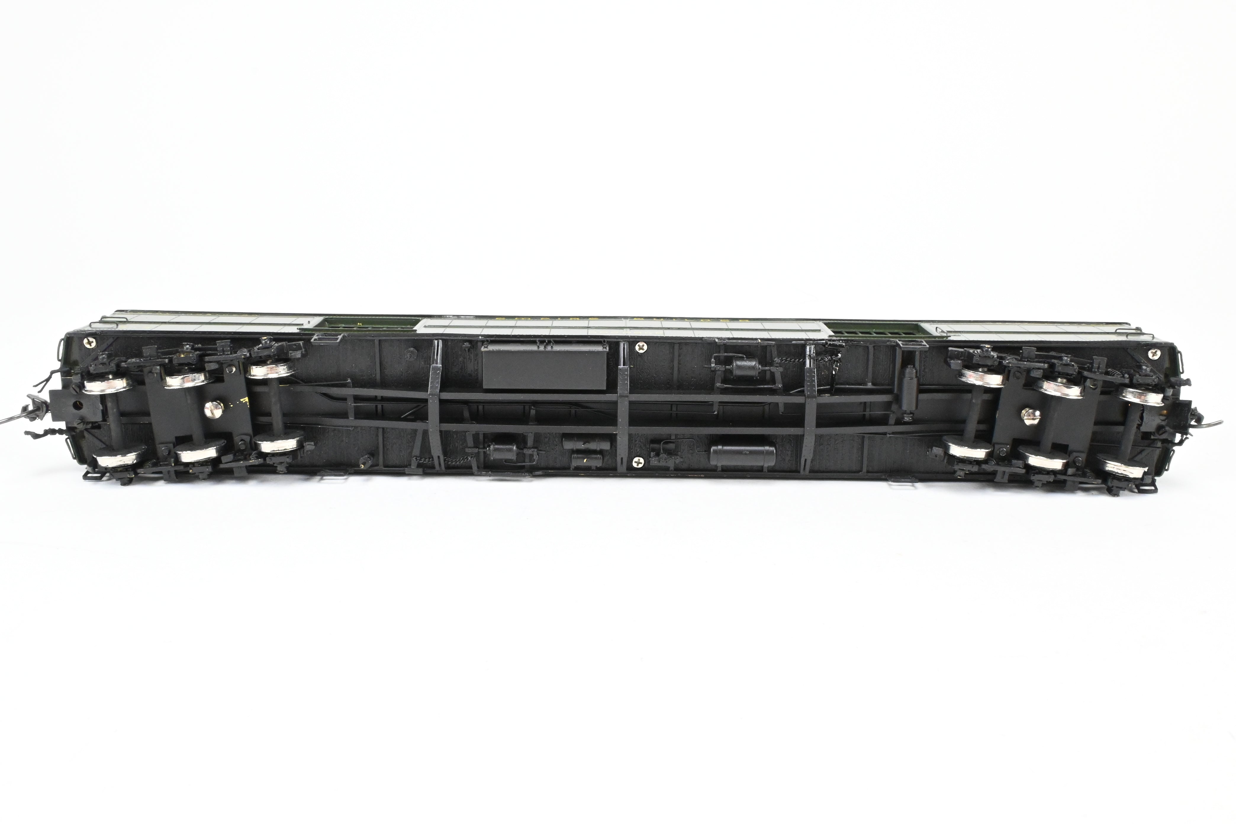 HO Brass Oriental Limited GN - Custom Painted Great Northern HW Baggage Car #413