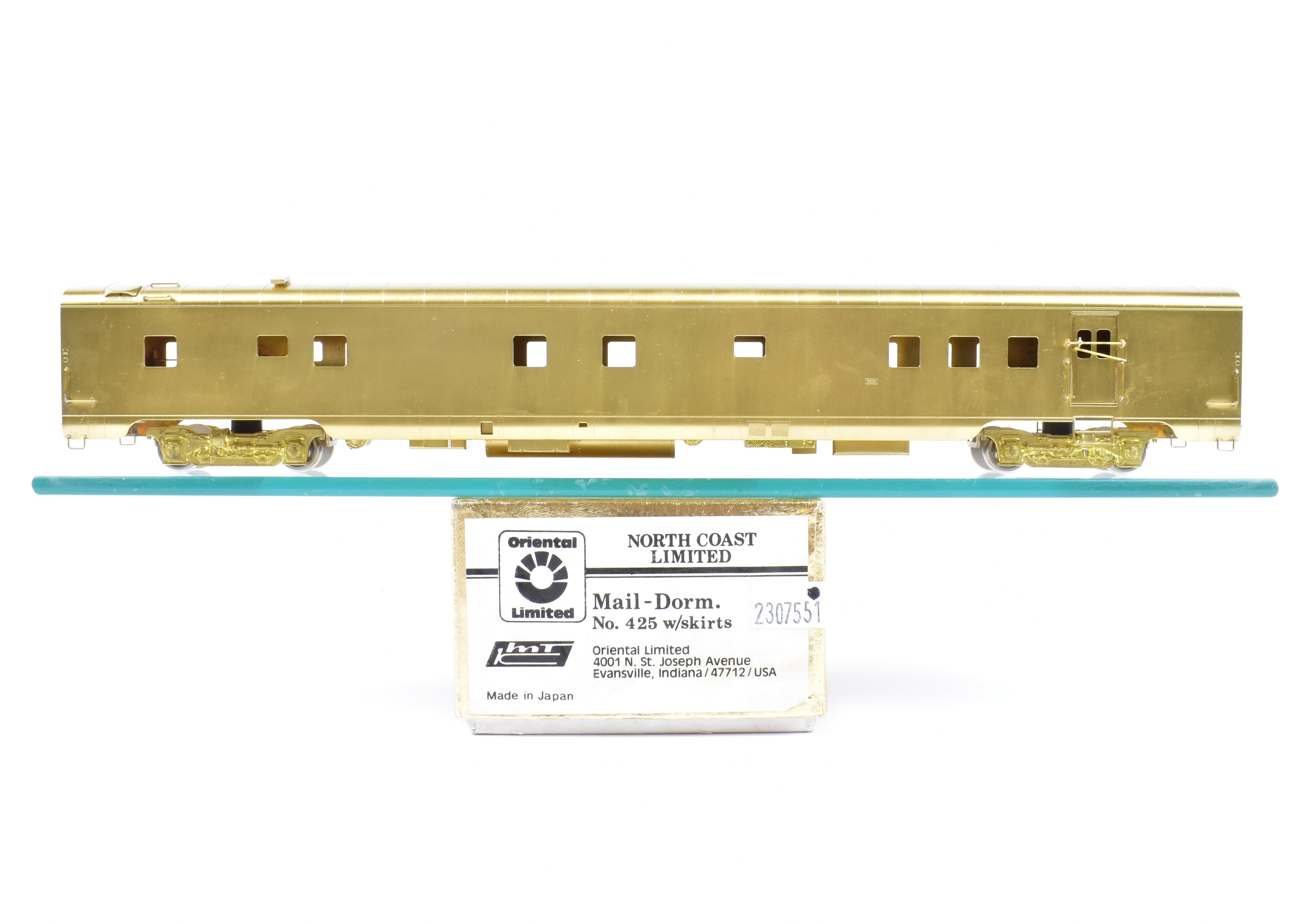 HO Scale Brass Model of the Oriental Limited's Northern Pacific North Coast Limited Mail - Dormitory Car #425 with Skirts