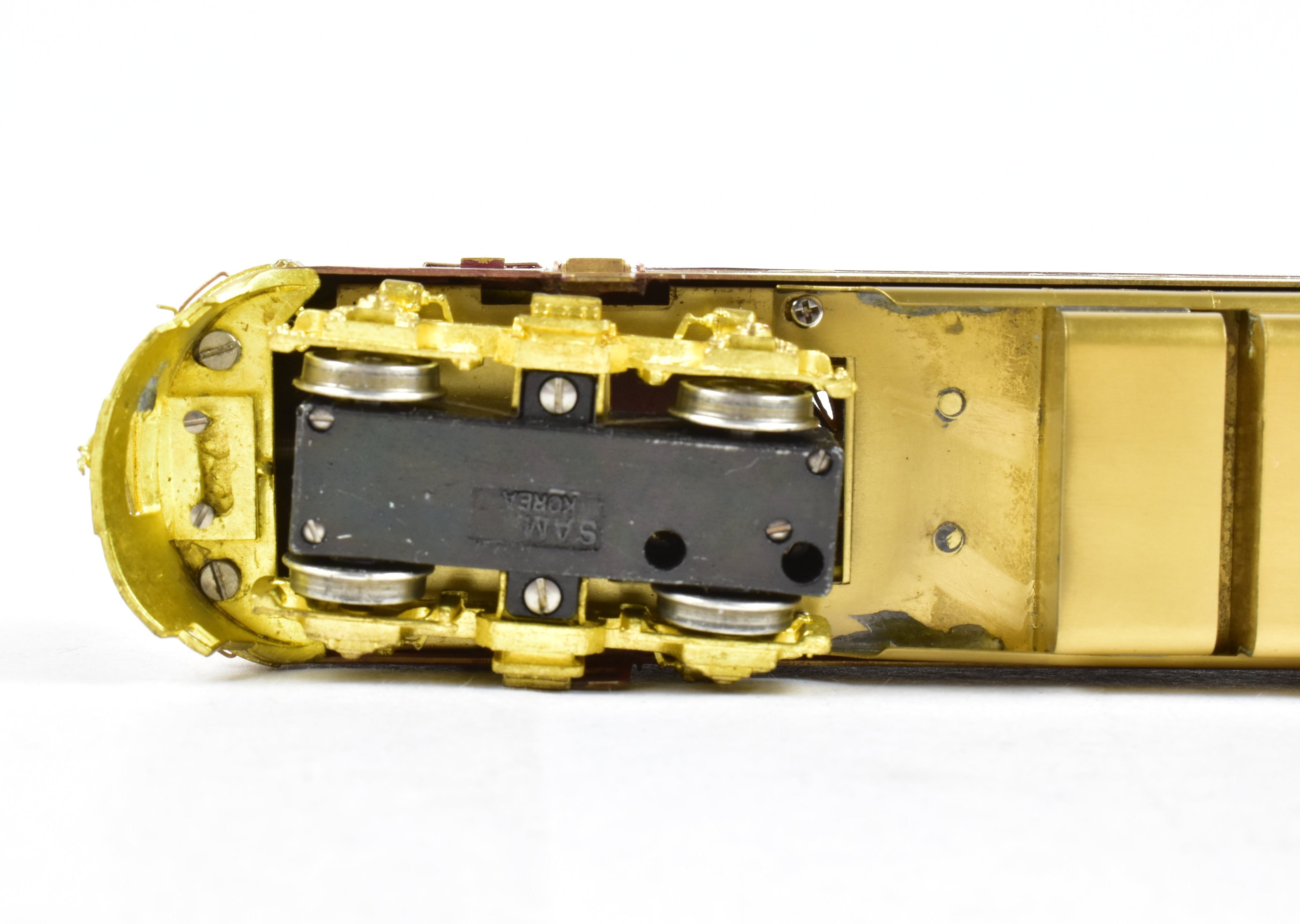 HO Brass Oriental Limited EMD FP7A 1500 HP Phase II with Shelf - Worn Box