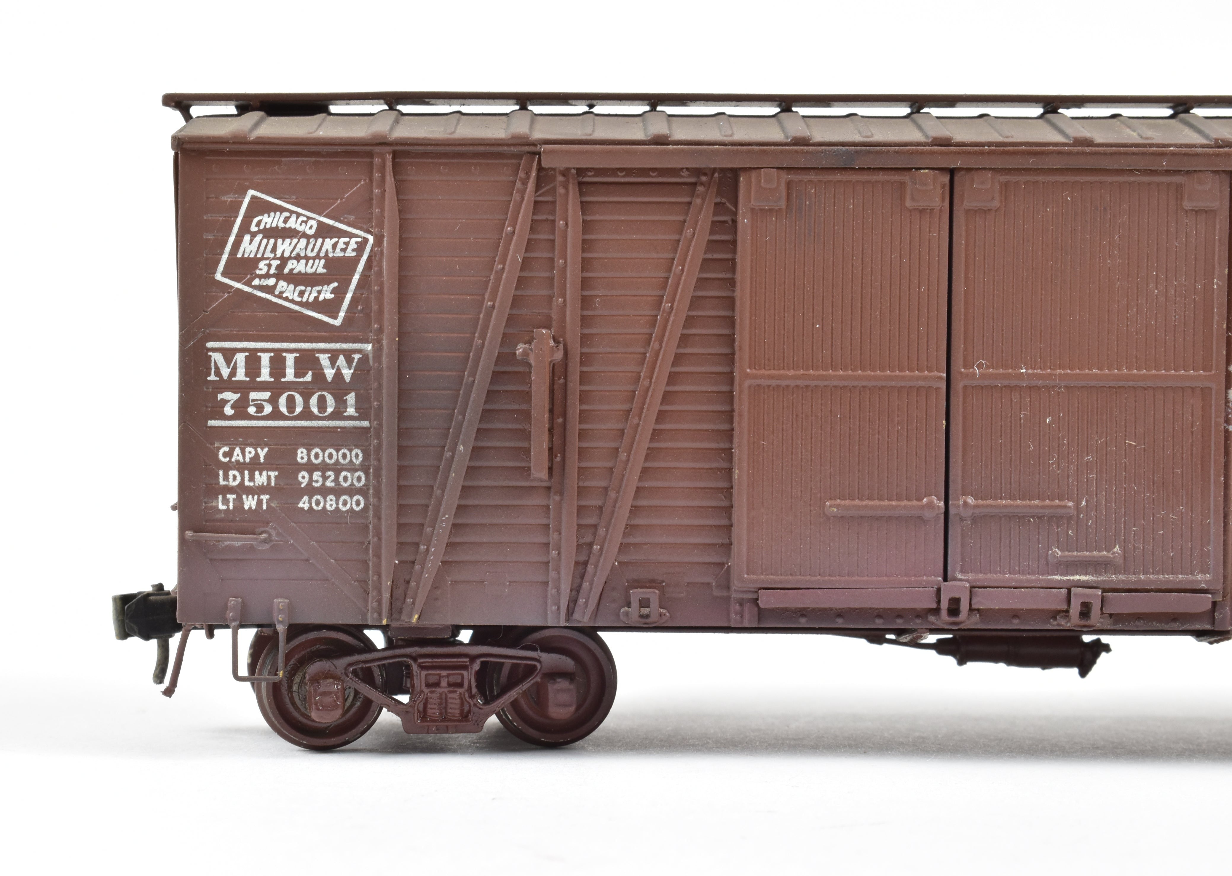 Custom Painted HO Brass Oriental Limited MILW - Milwaukee Road Automobile Box Car