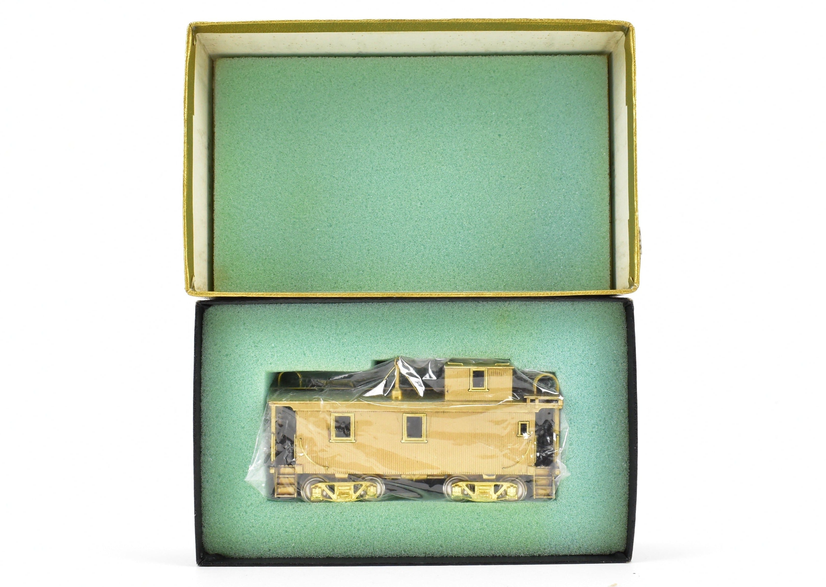 HO Brass NWSL - NP Northern Pacific 1700 Series Wood Caboose Model