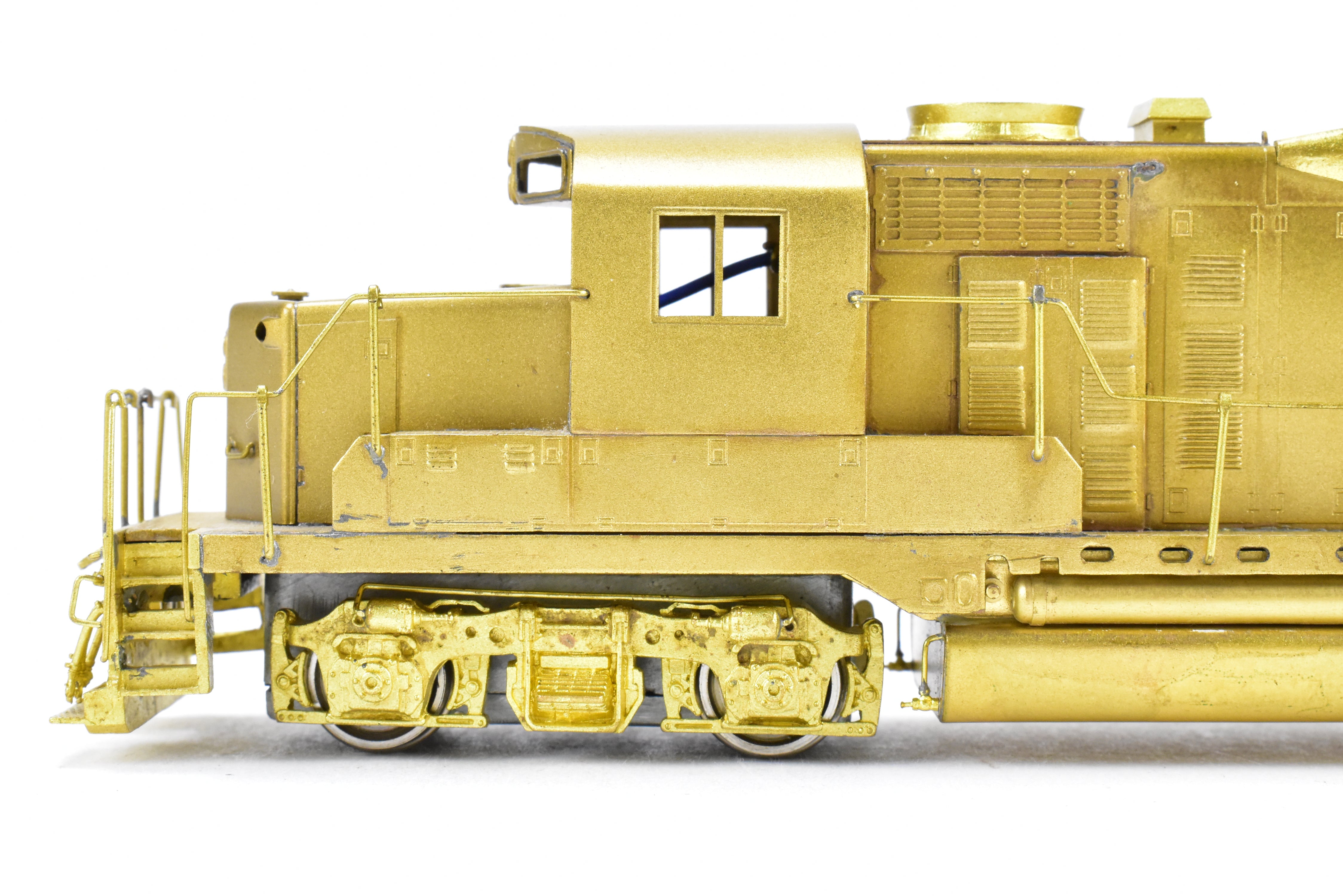HO Scale Brass Oriental Limited EMD GP20 2000 HP Low Hood w/Dynamic Brake (AS-IS)