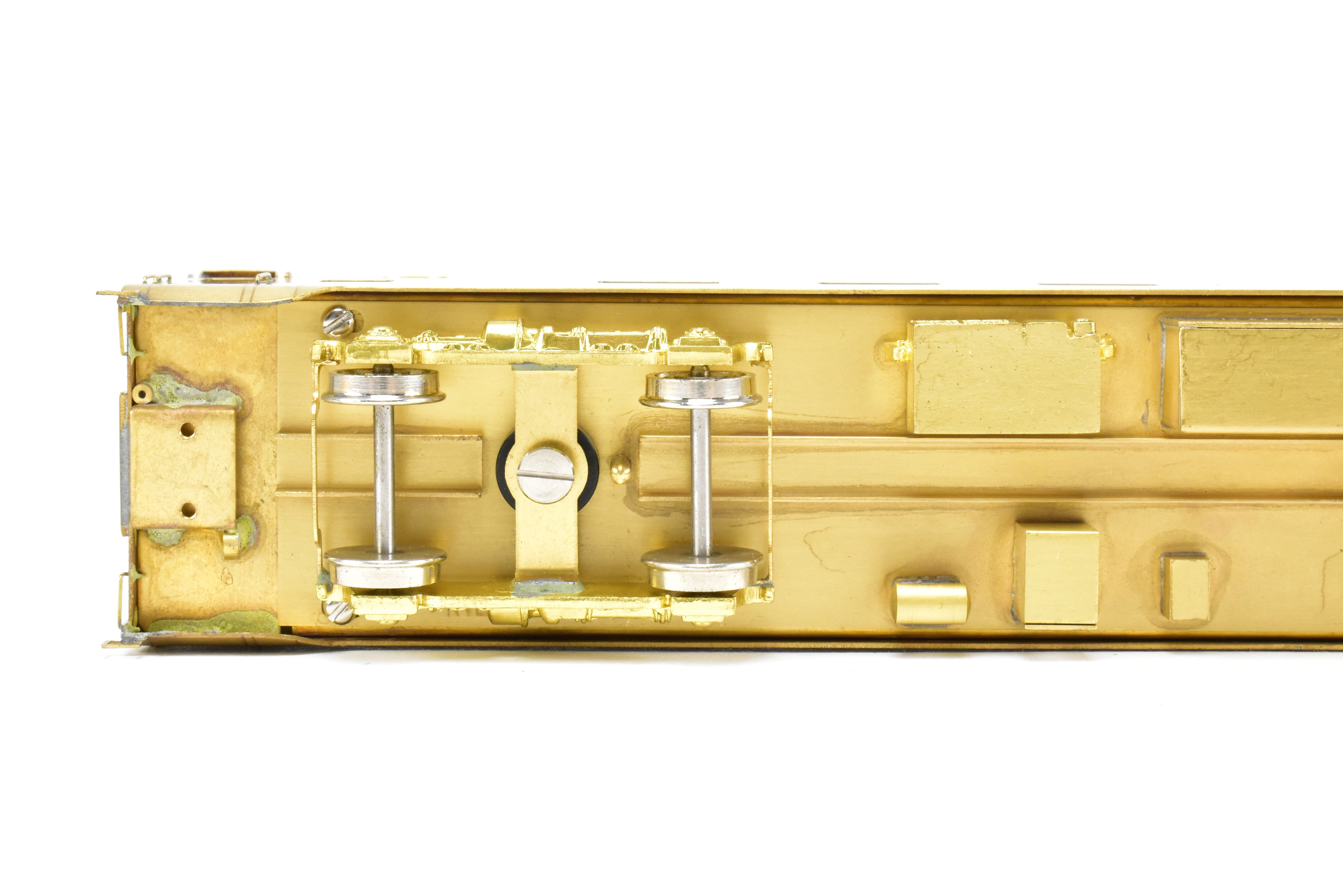 HO Brass Oriental Limited NP - North Coast Limited Sleeper #350 Deskirted Model
