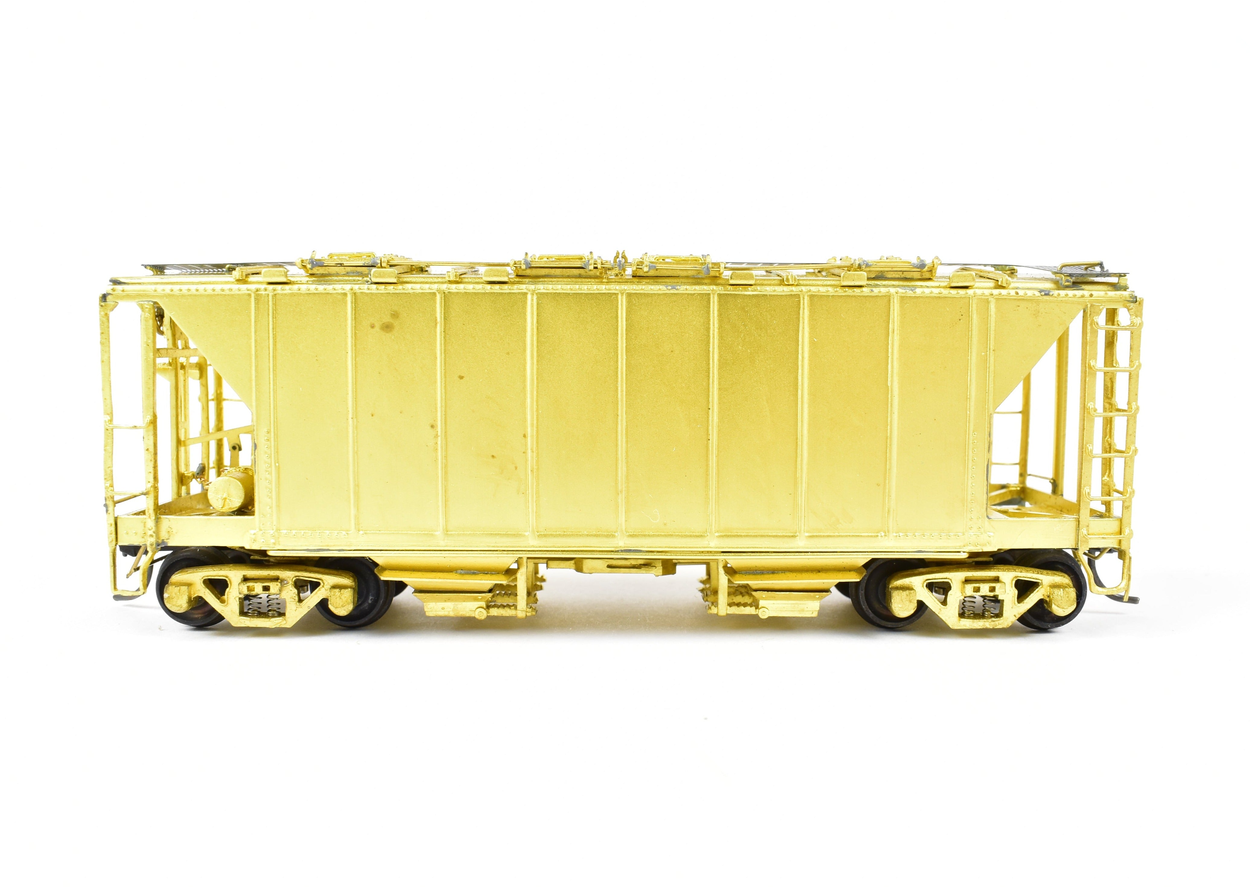 HO Scale Brass 34-Foot Covered Hopper with Closed Sides and Square Hatches from Pecos River Brass for Various Roads ACF