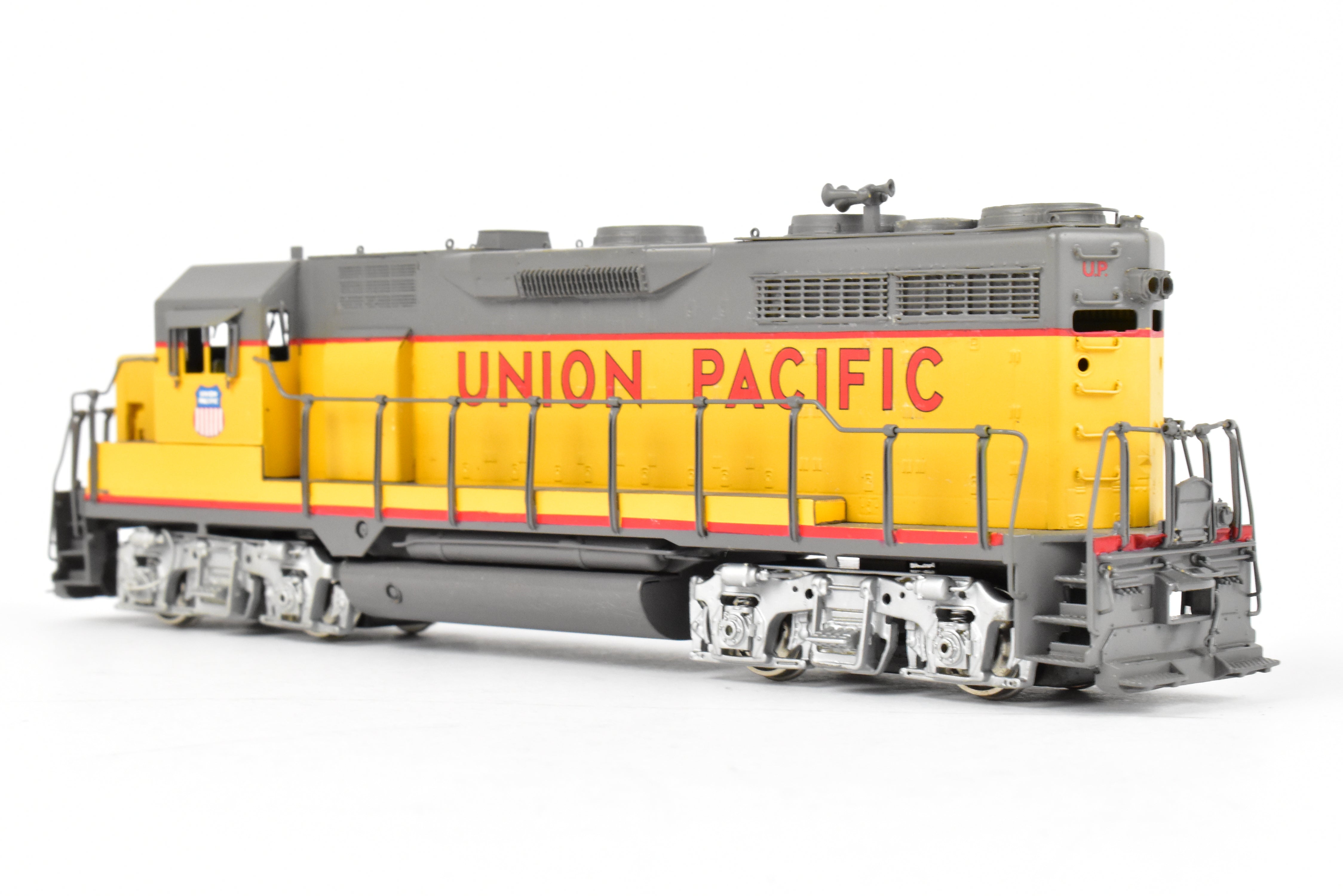HO Scale Brass Model Train - Union Pacific EMD GP35 2500HP Low Hood FP by Oriental Limited