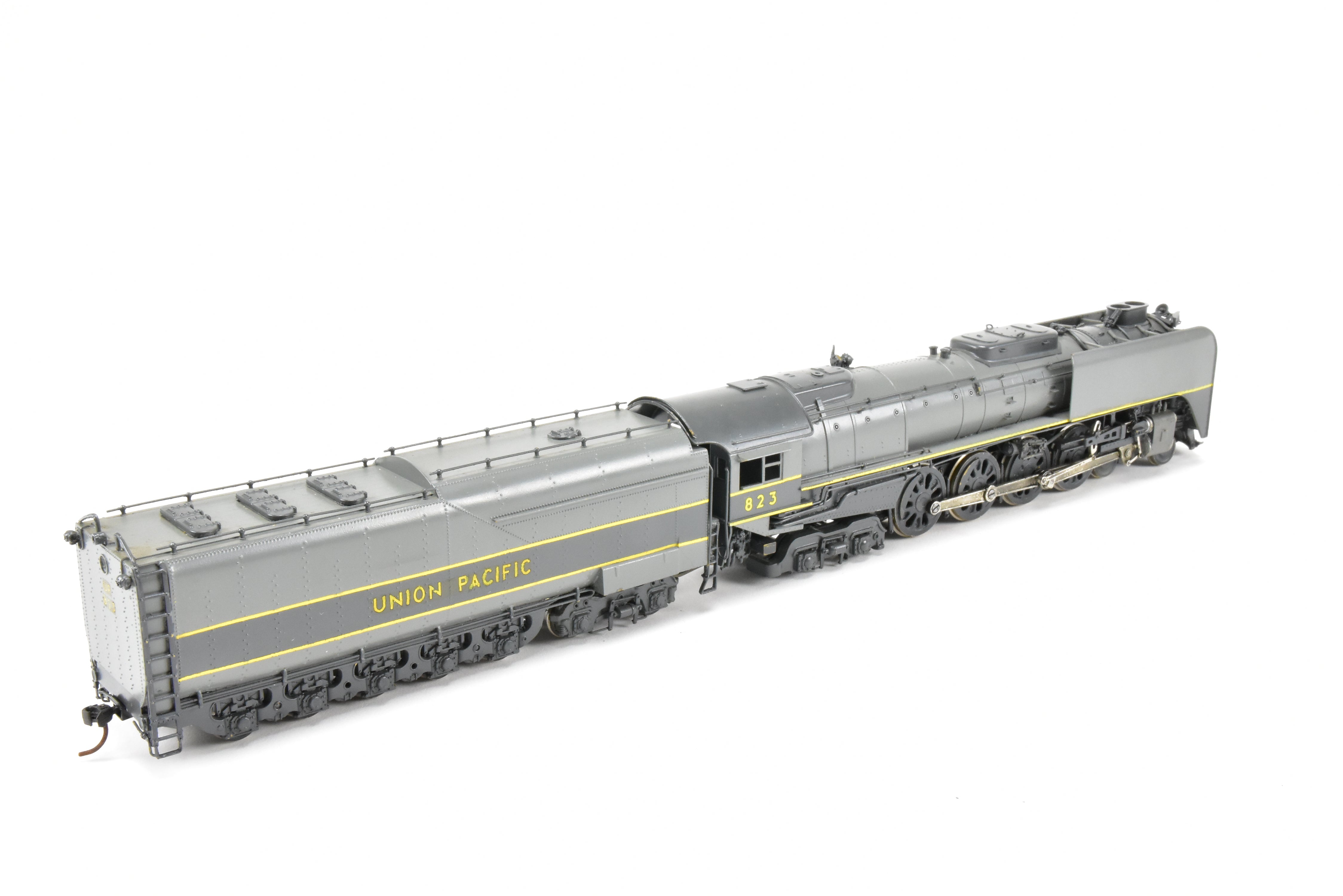 HO Scale Brass PFM Union Pacific 4-8-4 FEF-2 Northern #823 Custom Two-Tone Grey