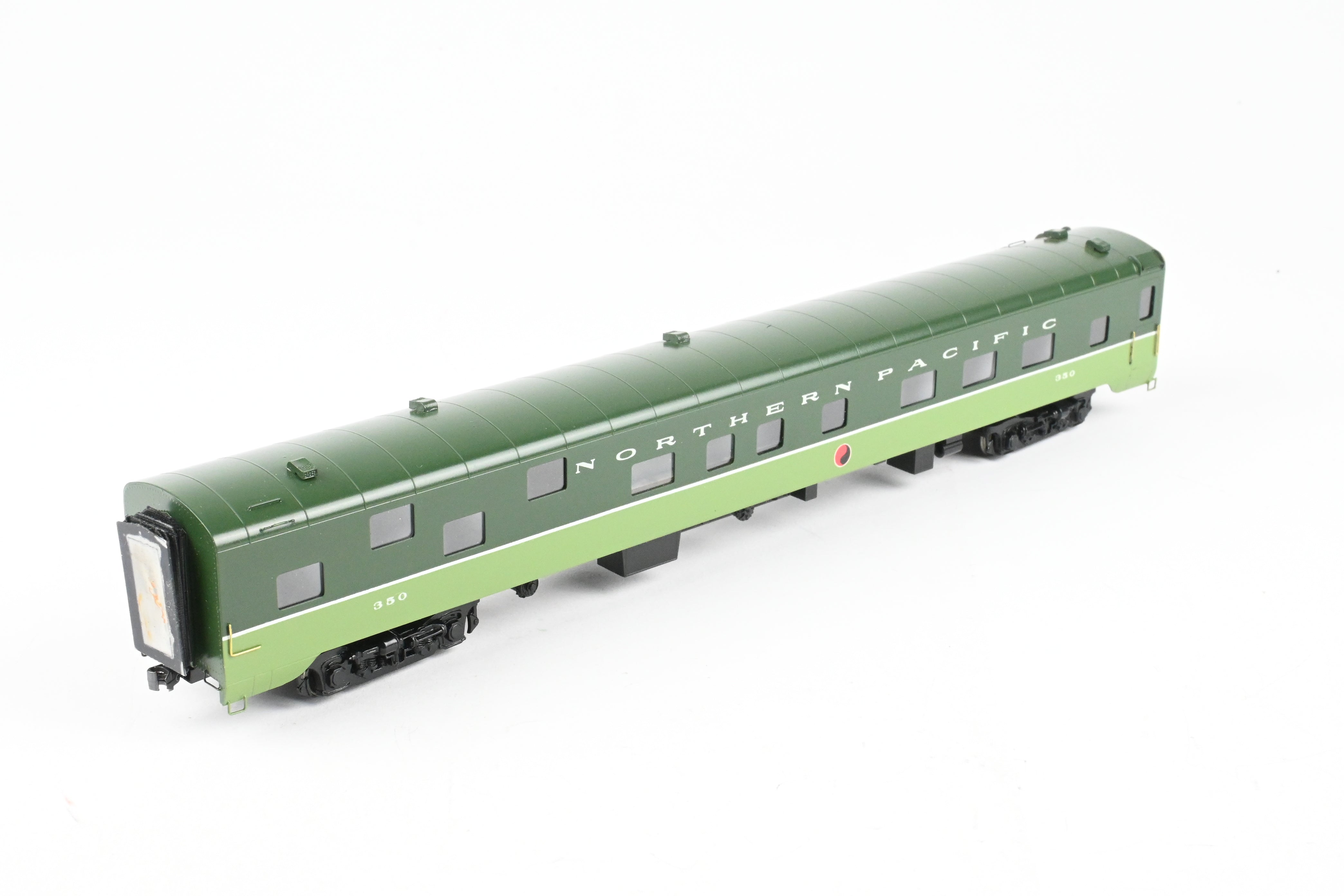Custom Painted HO Brass Oriental Limited NP Northern Pacific Sleeper #350 with Skirts