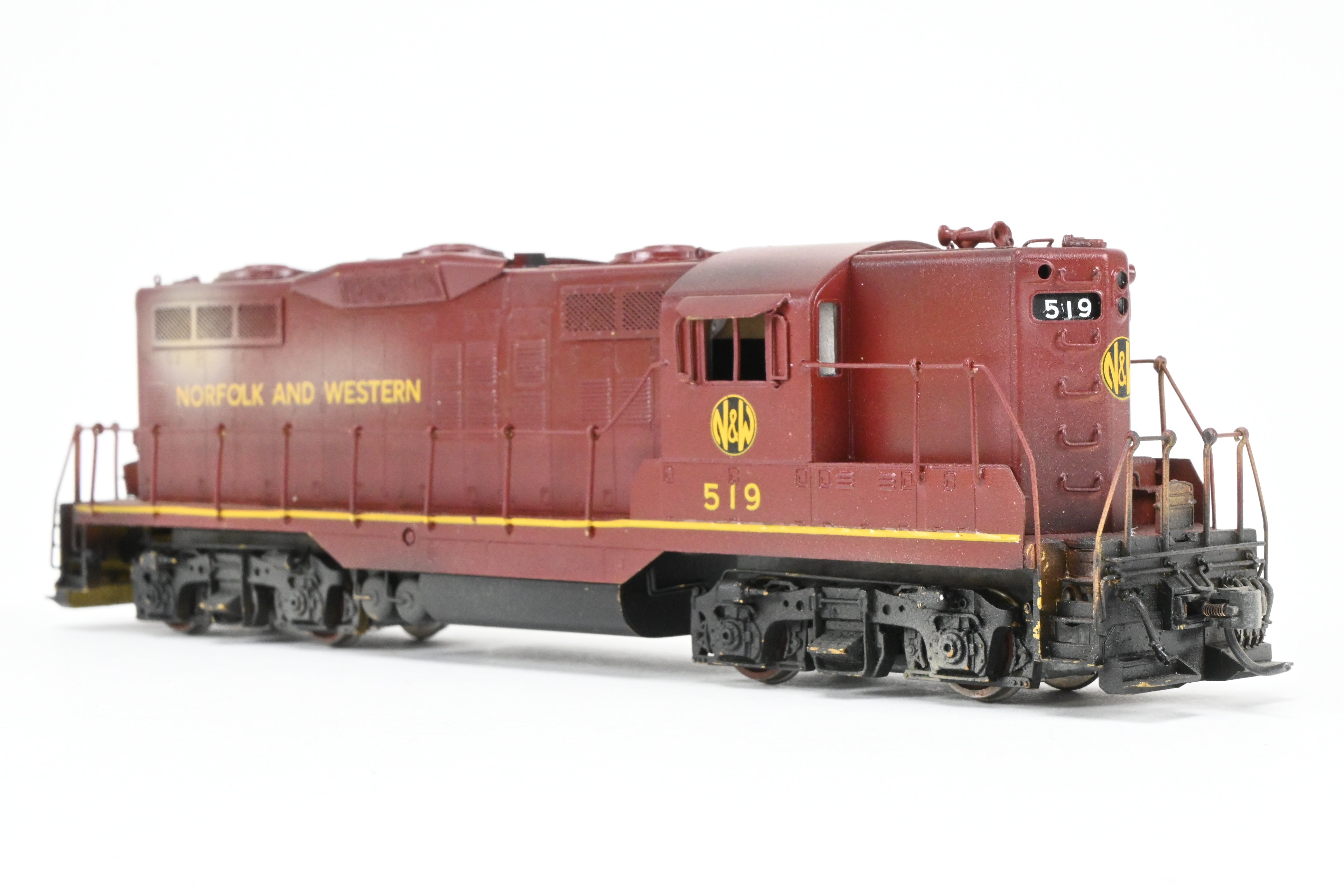 HO Scale Brass N&W Norfolk & Western EMD GP9 1750 HP Late Version with 48 Fans & Brakes