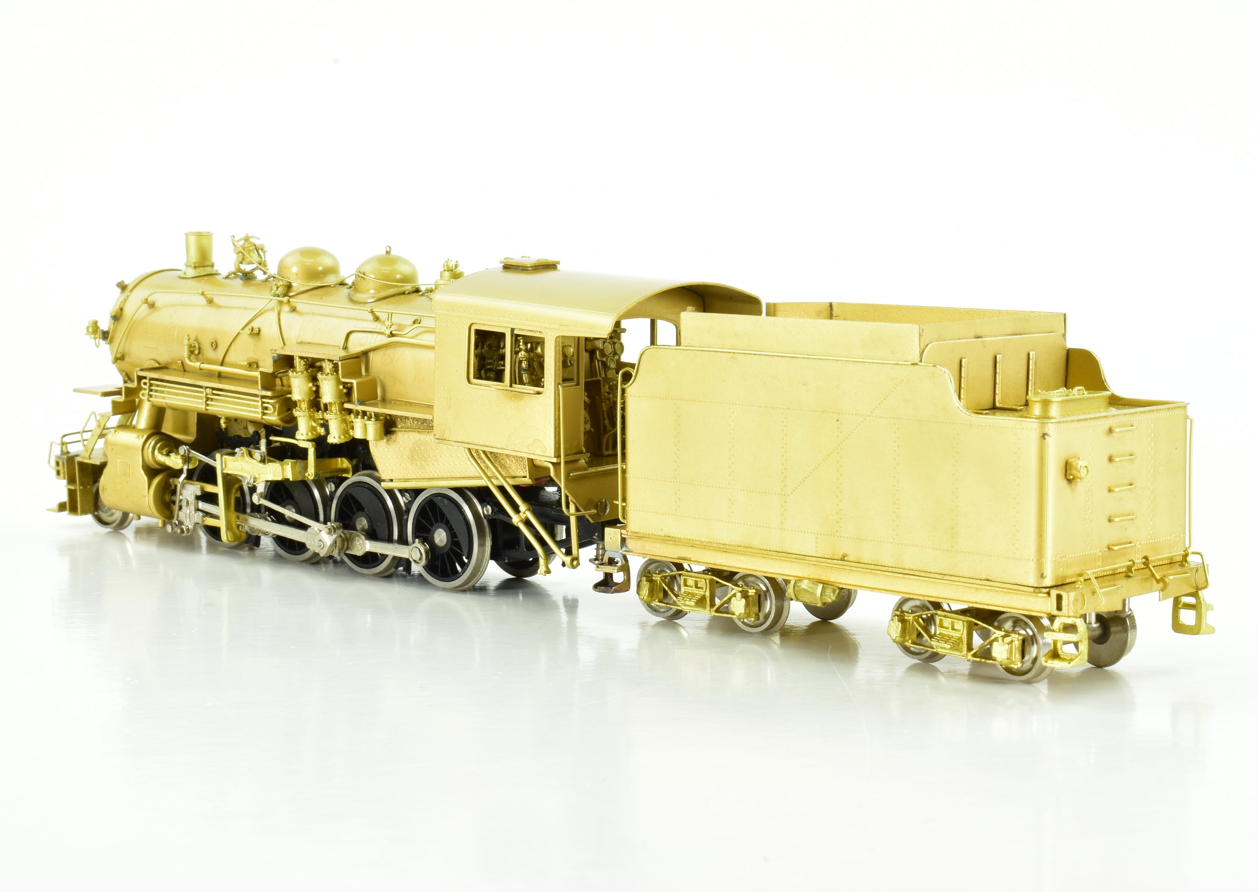 HO Scale Brass Nickel - Plated NPP (Nickel Plate Products) New York Ontario & Western Class W - 2 2 - 8 - 0 Locomotive with Side - Mounted Air Pumps Model