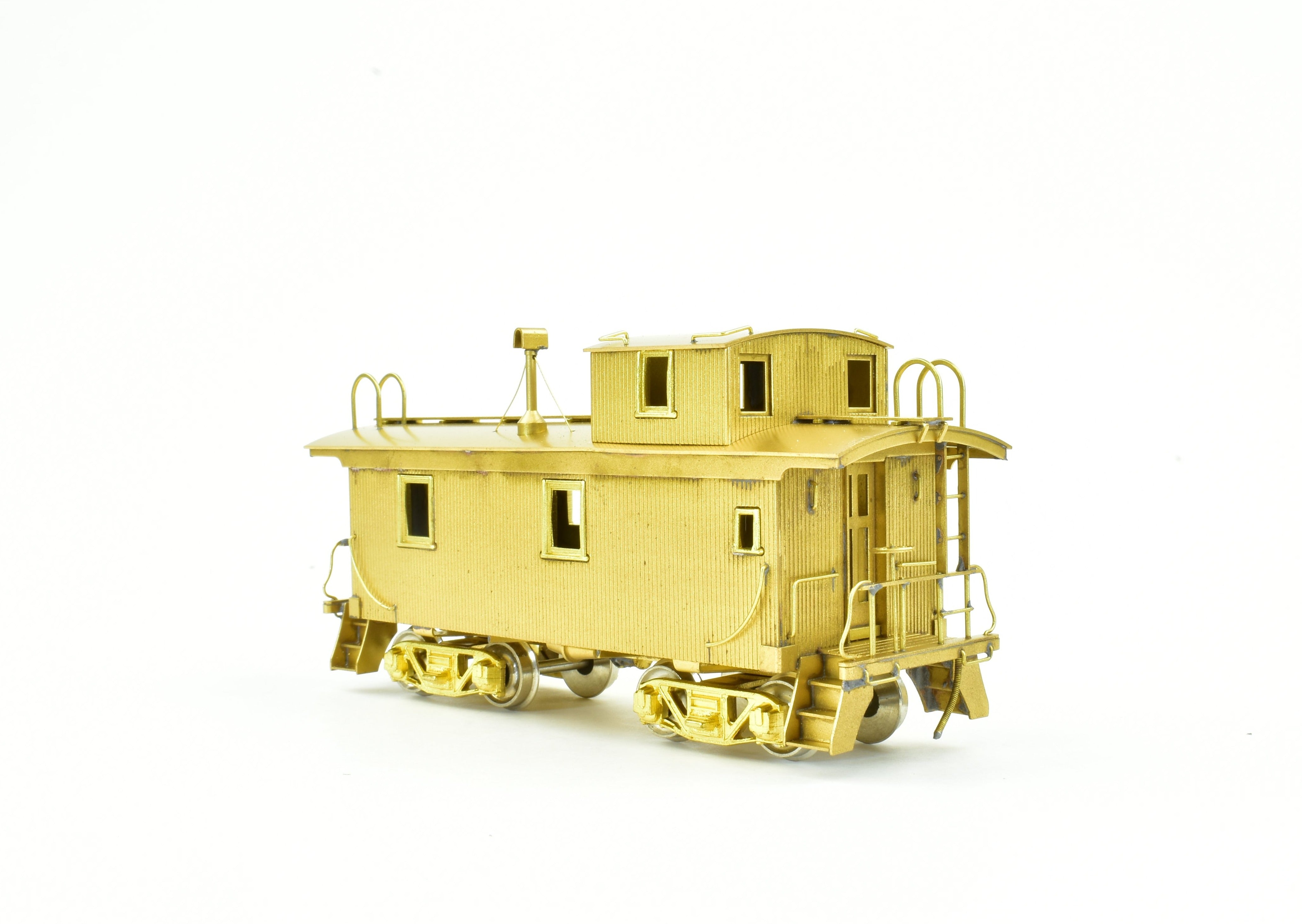 HO Scale Brass Model of Northwest Short Line (NWSL) and Northern Pacific (NP) Wood Caboose with Original Platform Arrangement