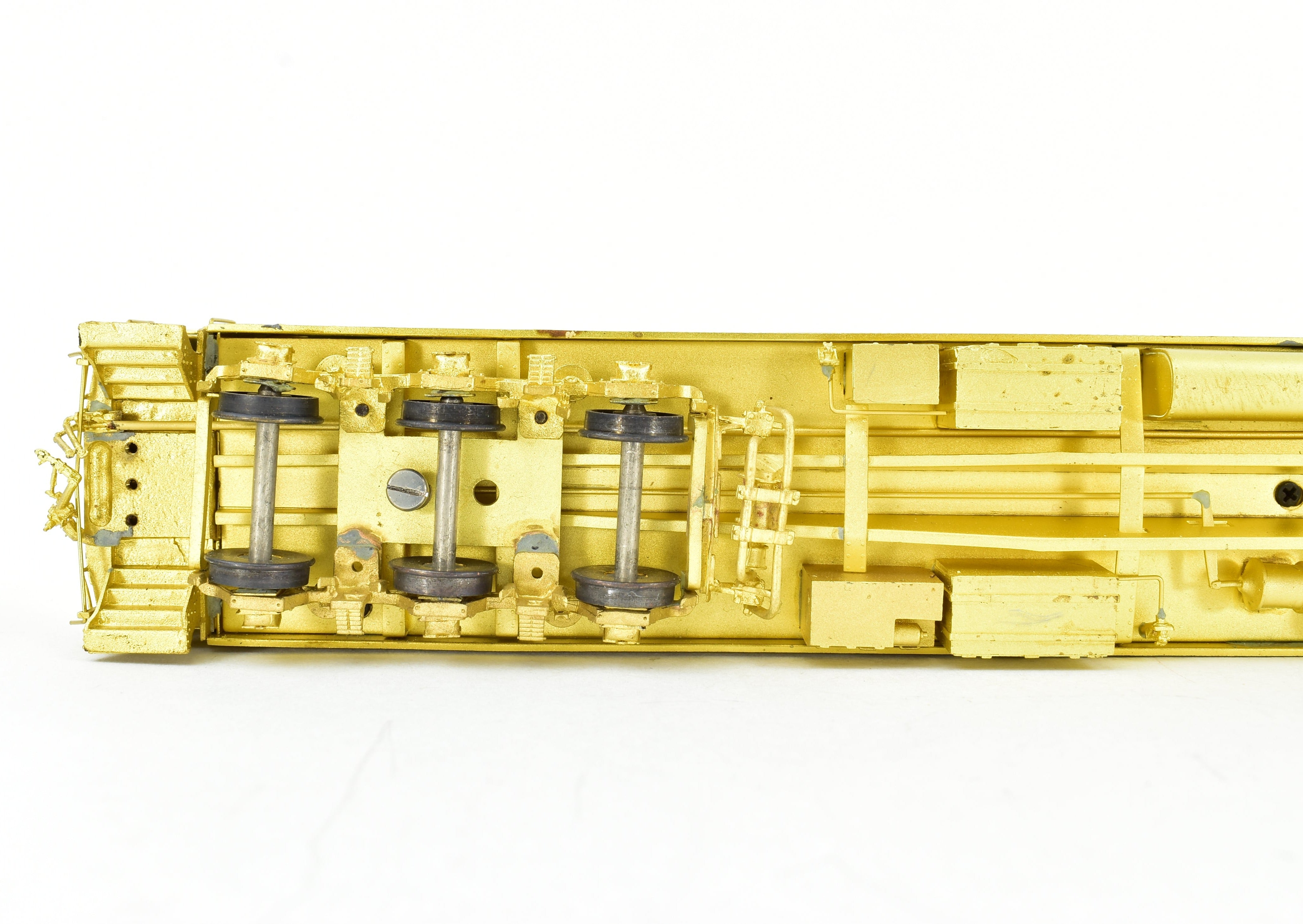 HO Scale Brass Model of Pecos River Brass ATSF - Santa Fe Heavyweight Chair Smoker with AC, Numbered from 1039 to 1049