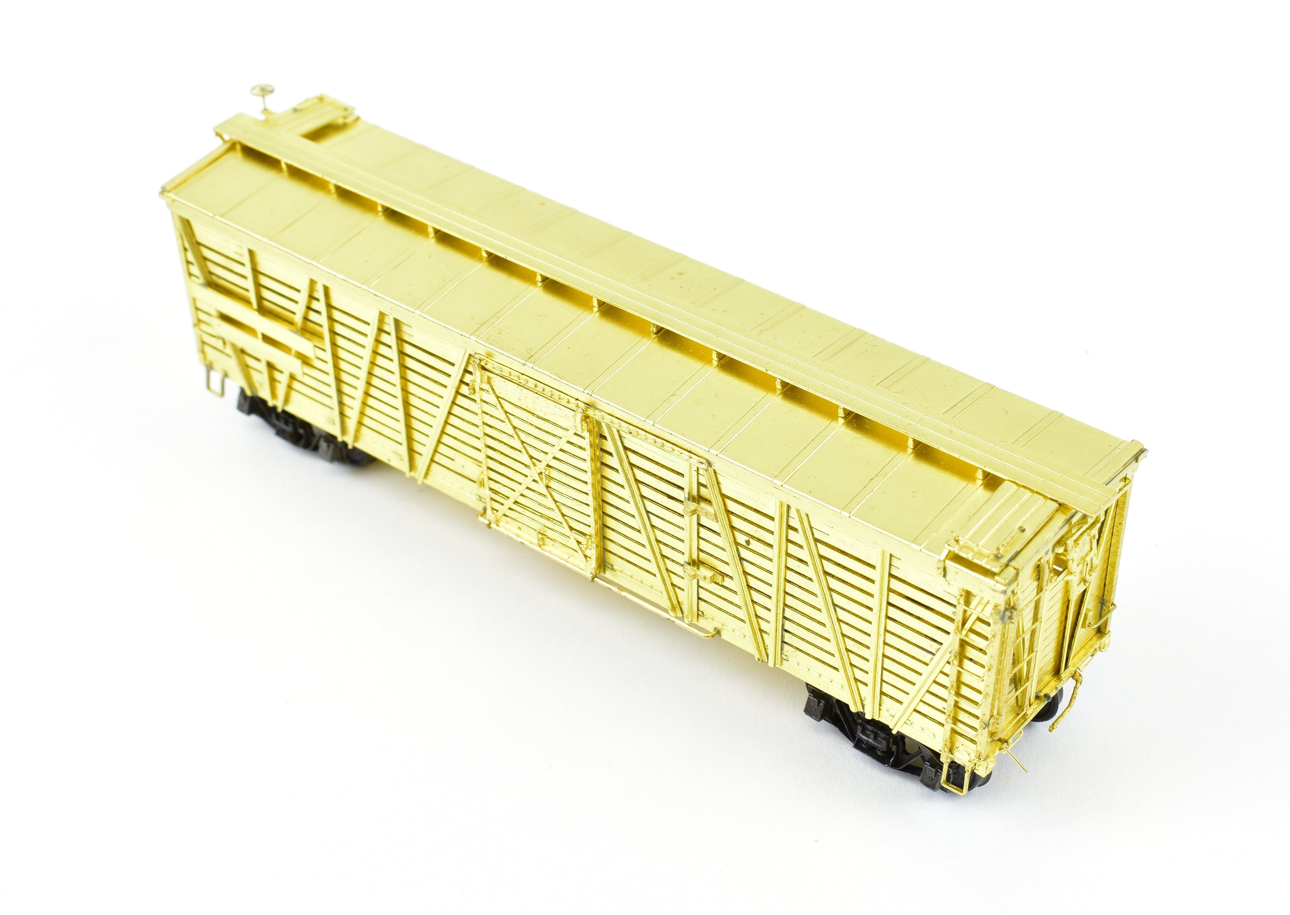 HO Scale Brass ATSF - Santa Fe Sk - R Stock Car with Kadee Replacement Trucks