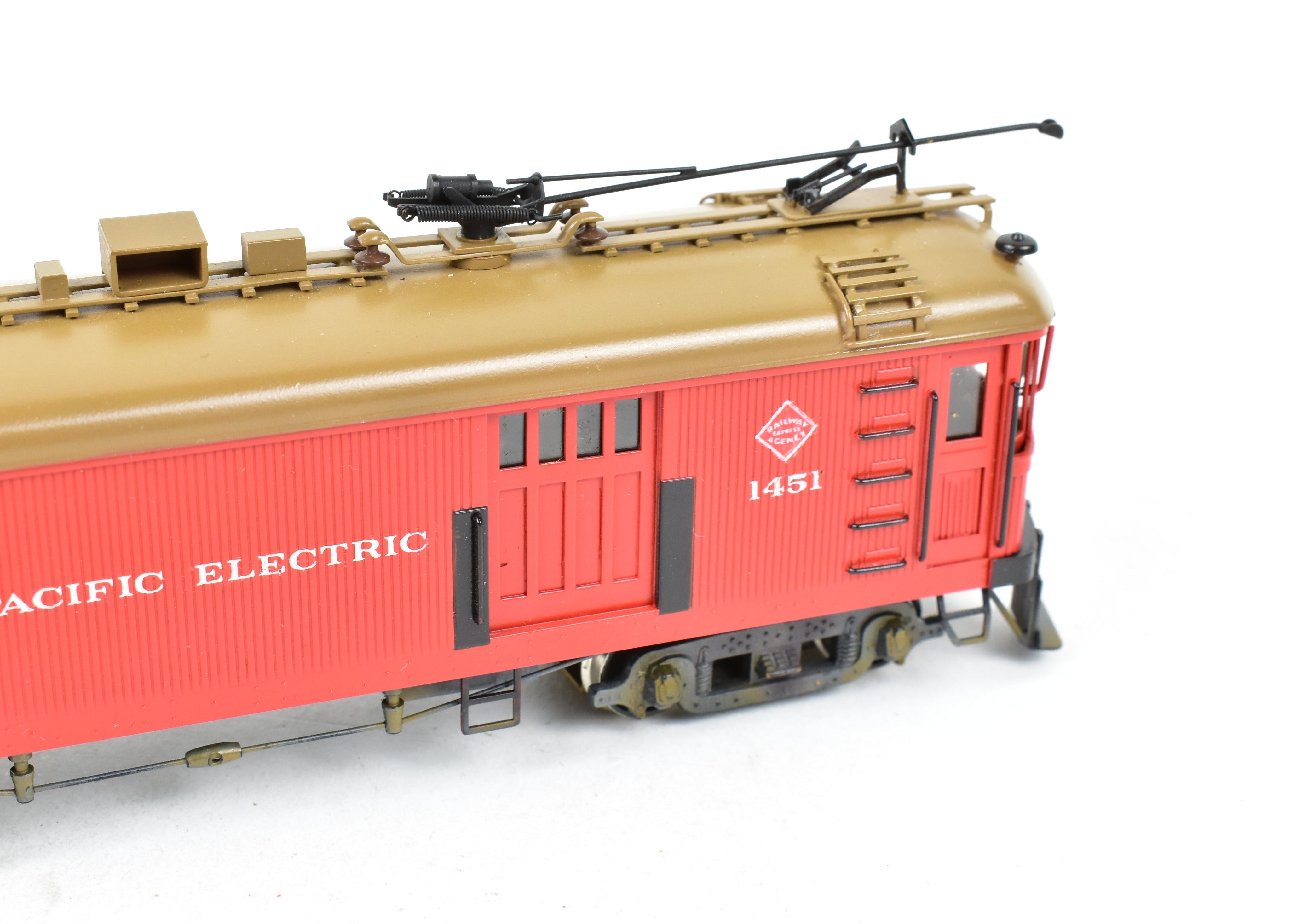 High - Quality Professionally Painted and Finished HO Scale Brass Suydam Pacific Electric Wood Box Motor Model