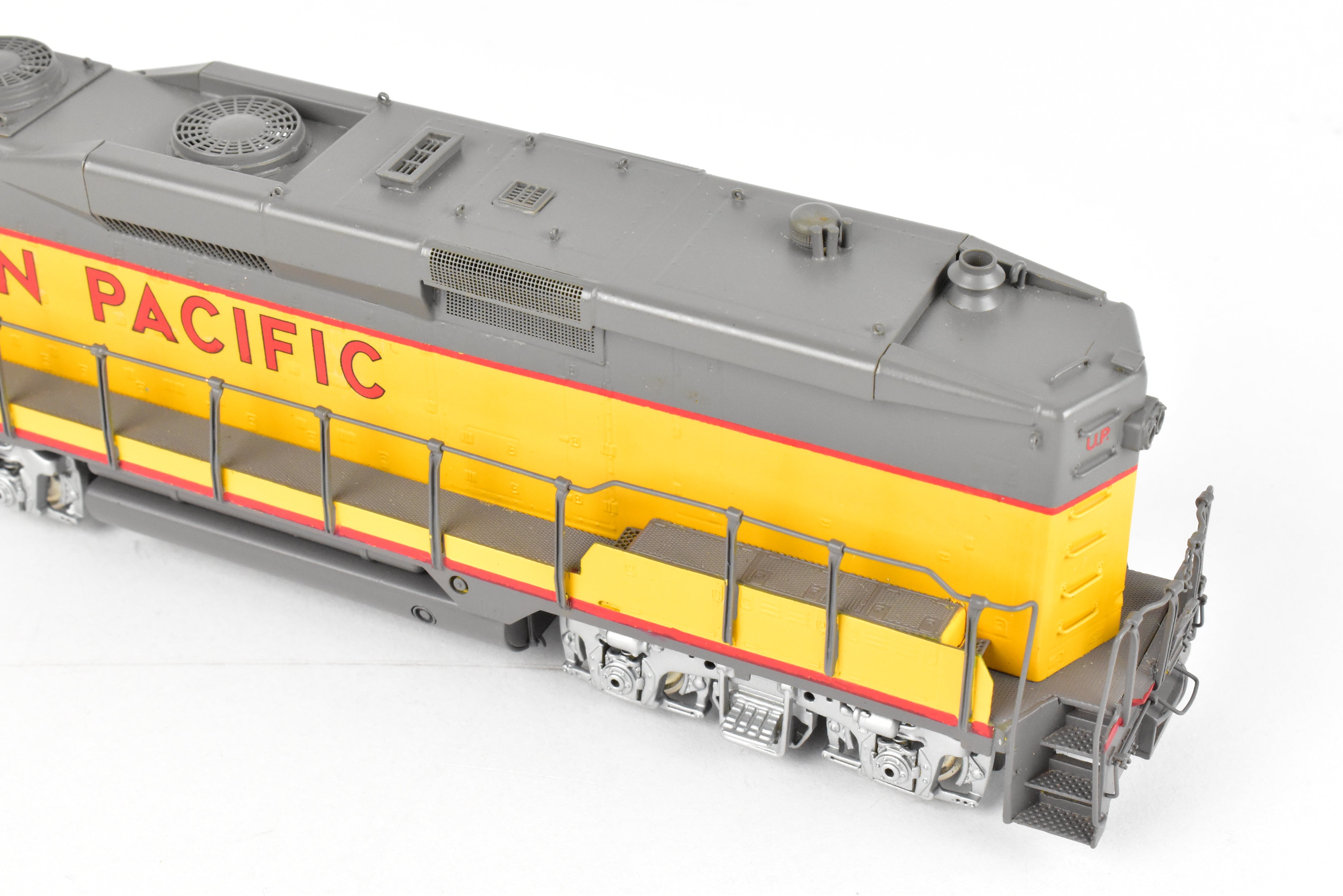 HO Brass Oriental Limited UP EMD GP30/GP30B 2250HP B Unit w/Steam Gen