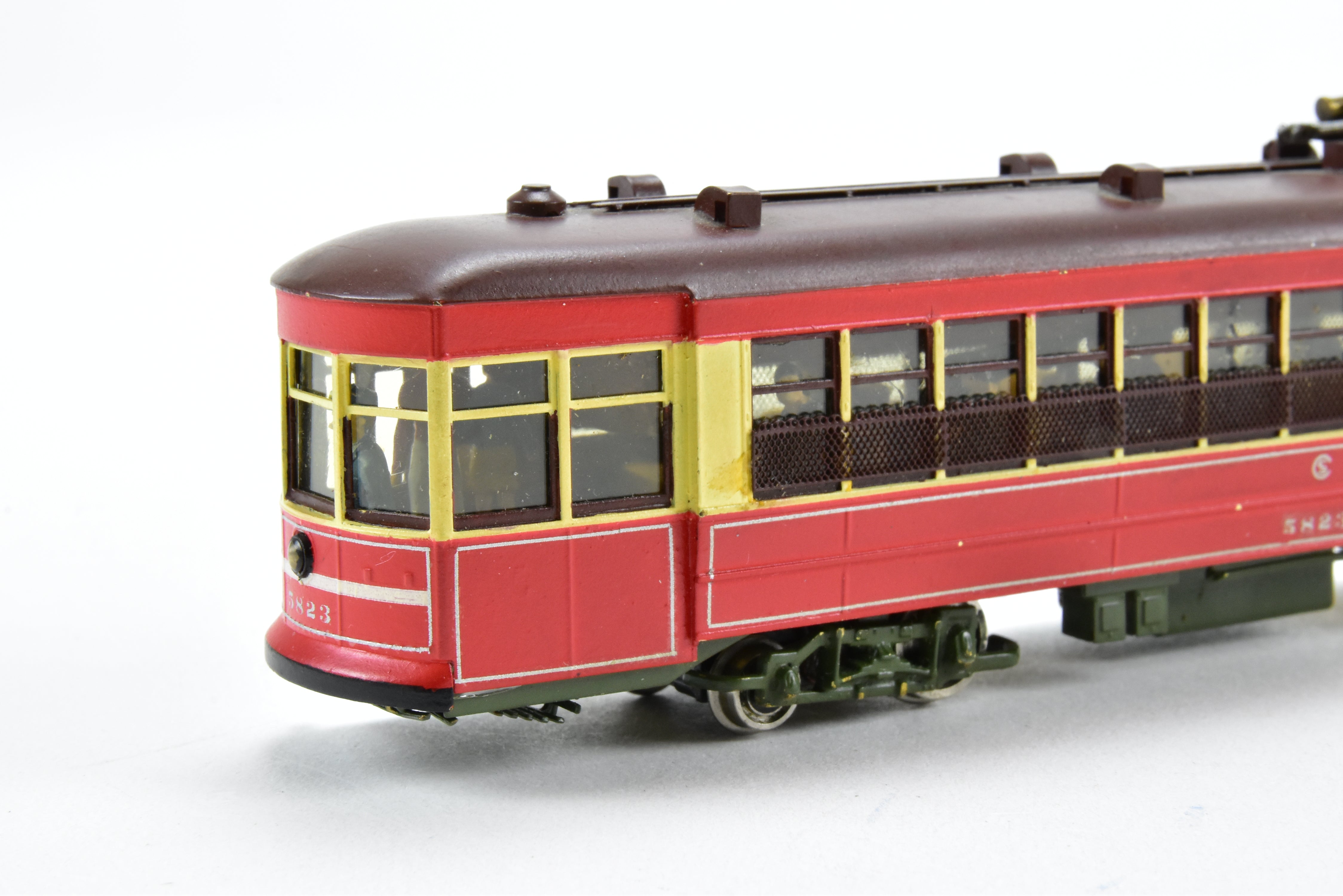 HO Scale Brass Model Train from MTS Imports - Chicago Surface Lines 5703 - 5827 Nearside Car C/P with Added Interior Details, Custom - Painted Unit #5823 in CSL's Creme and Red Colors, Incorrect Box Included