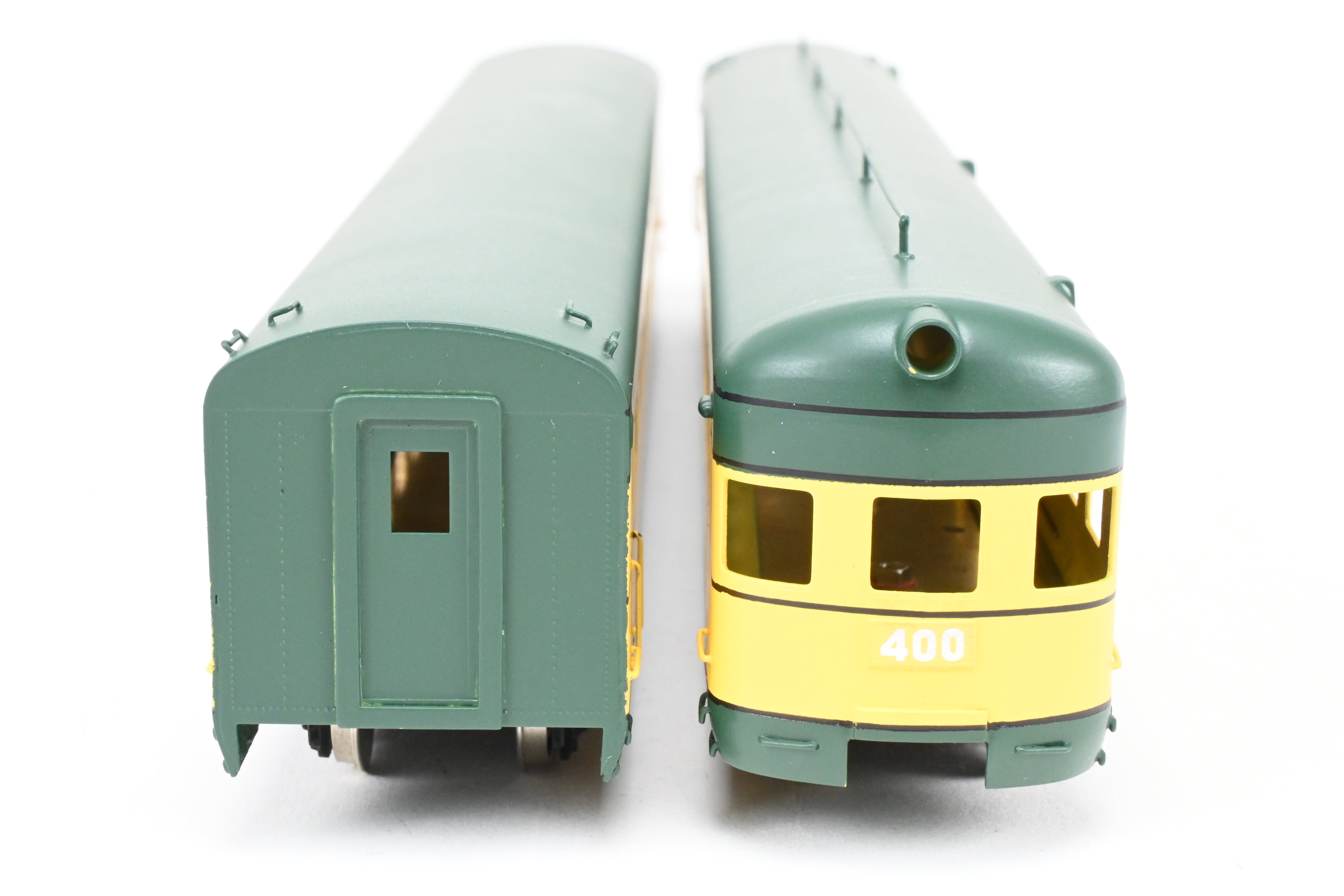 HO Scale Brass NPP Nickel Plate C&NW Chicago & Northwestern Factory-Painted Diner and Observation Set