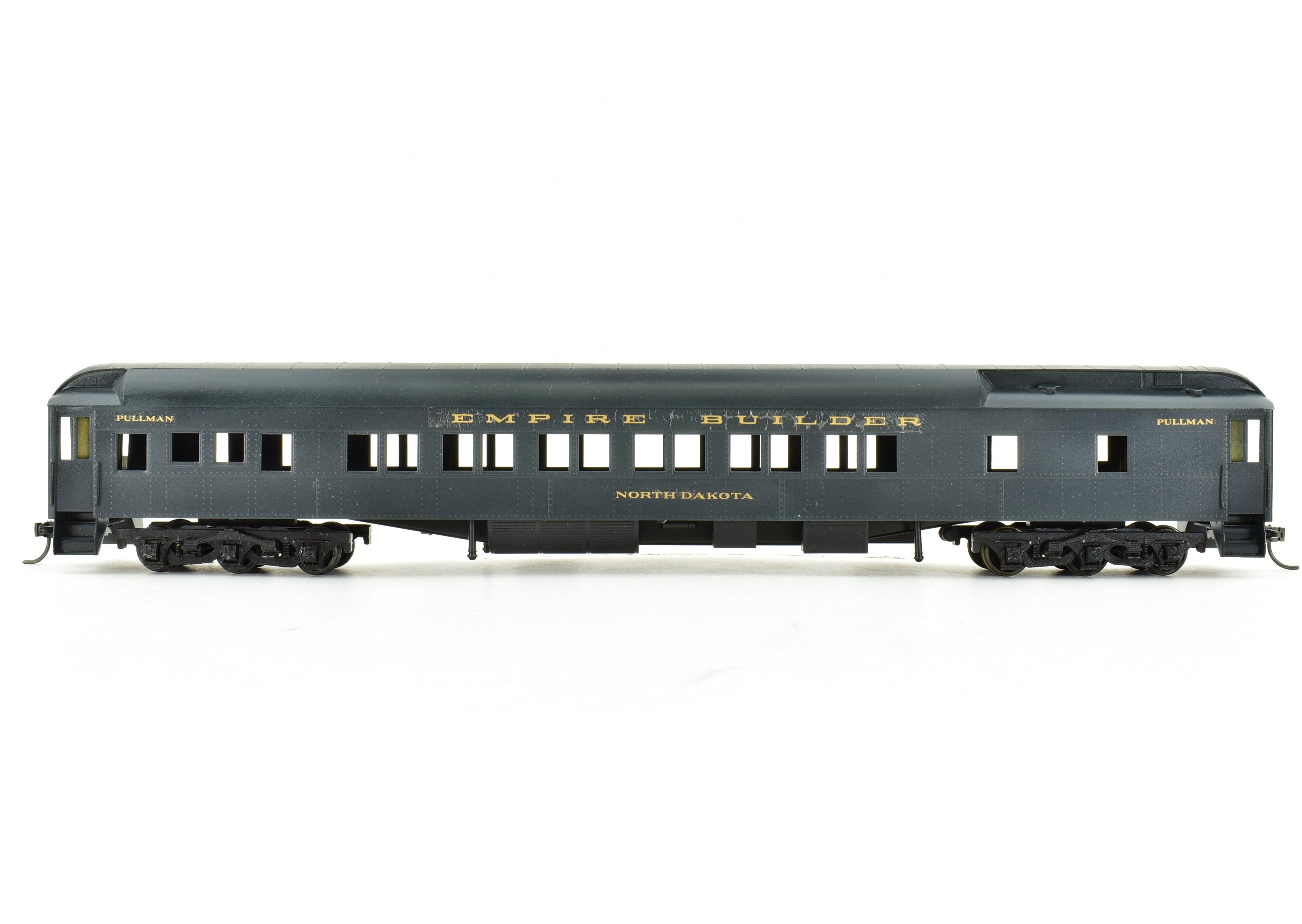 HO Scale Brass Lambert Great Northern Heavyweight 12-1 Sleeping Car CP with Central Valley Trucks for Model Trains