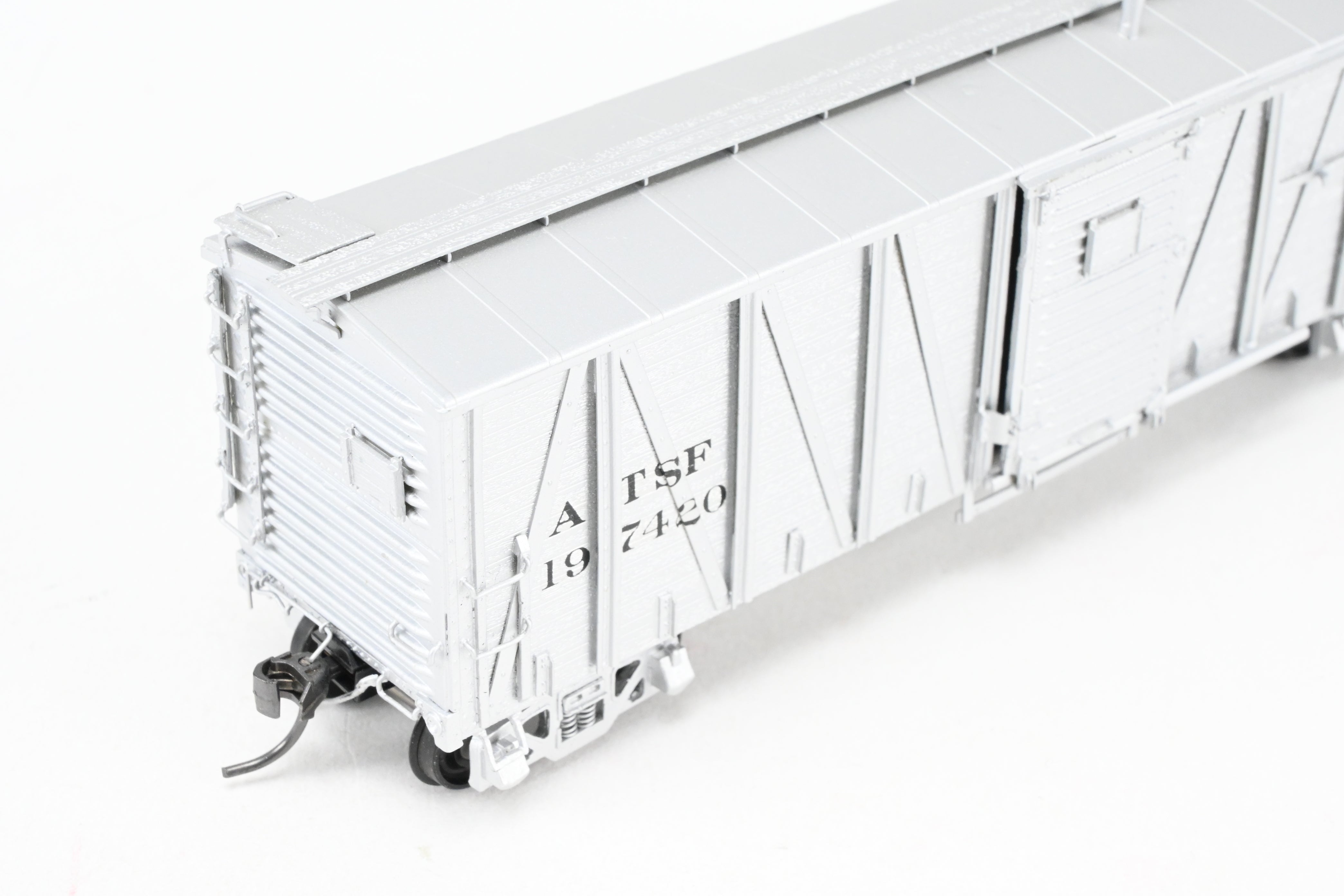 HO Scale Brass Model of Pecos River Brass ATSF - Santa Fe WX - 6 Work Boxcar with CP Number 197420
