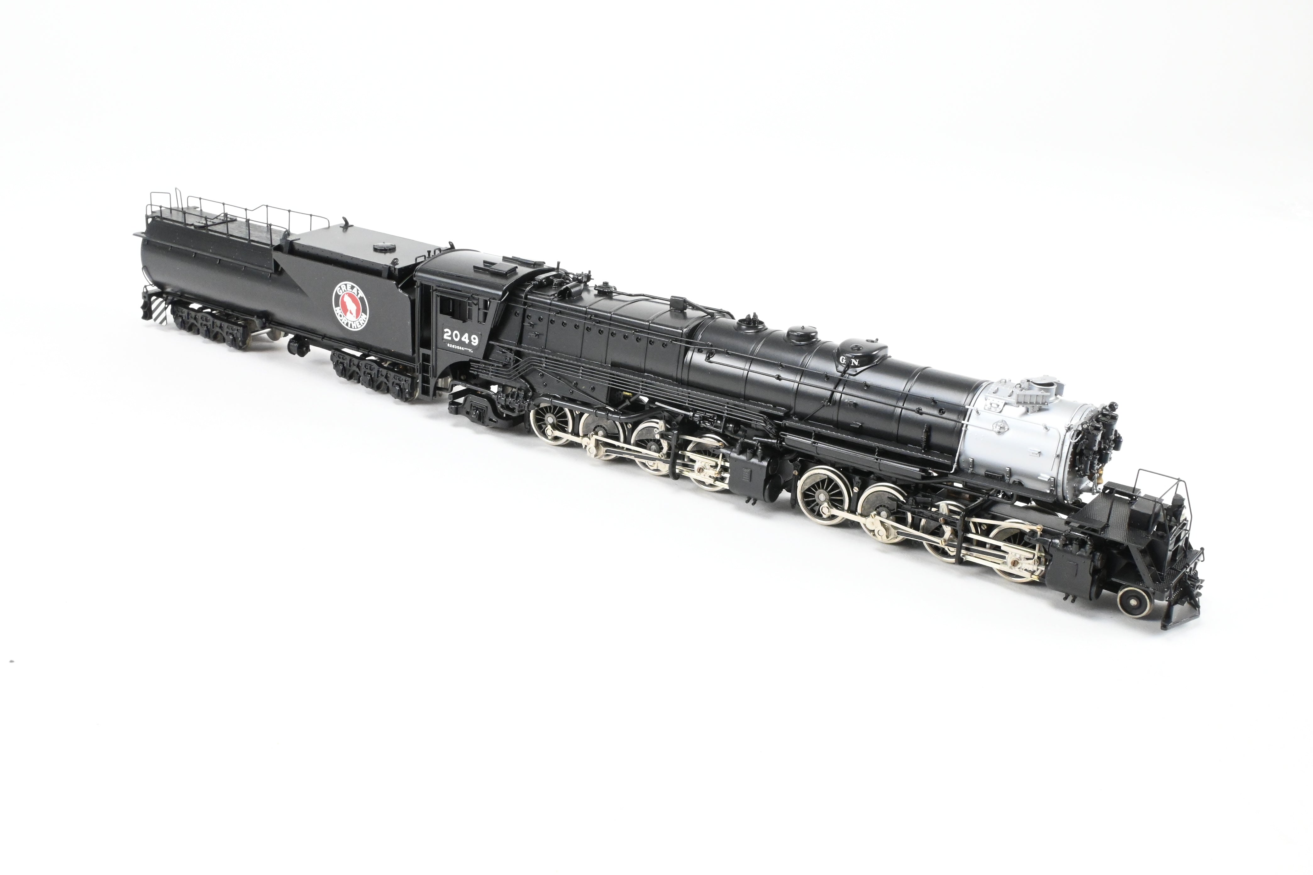 High - Quality HO Scale Brass PFM - Tenshodo GN Great Northern 2 - 8 - 8 - 2 Class R - 2 FP Model Train Engine, Road Number 2049, 1974 Run