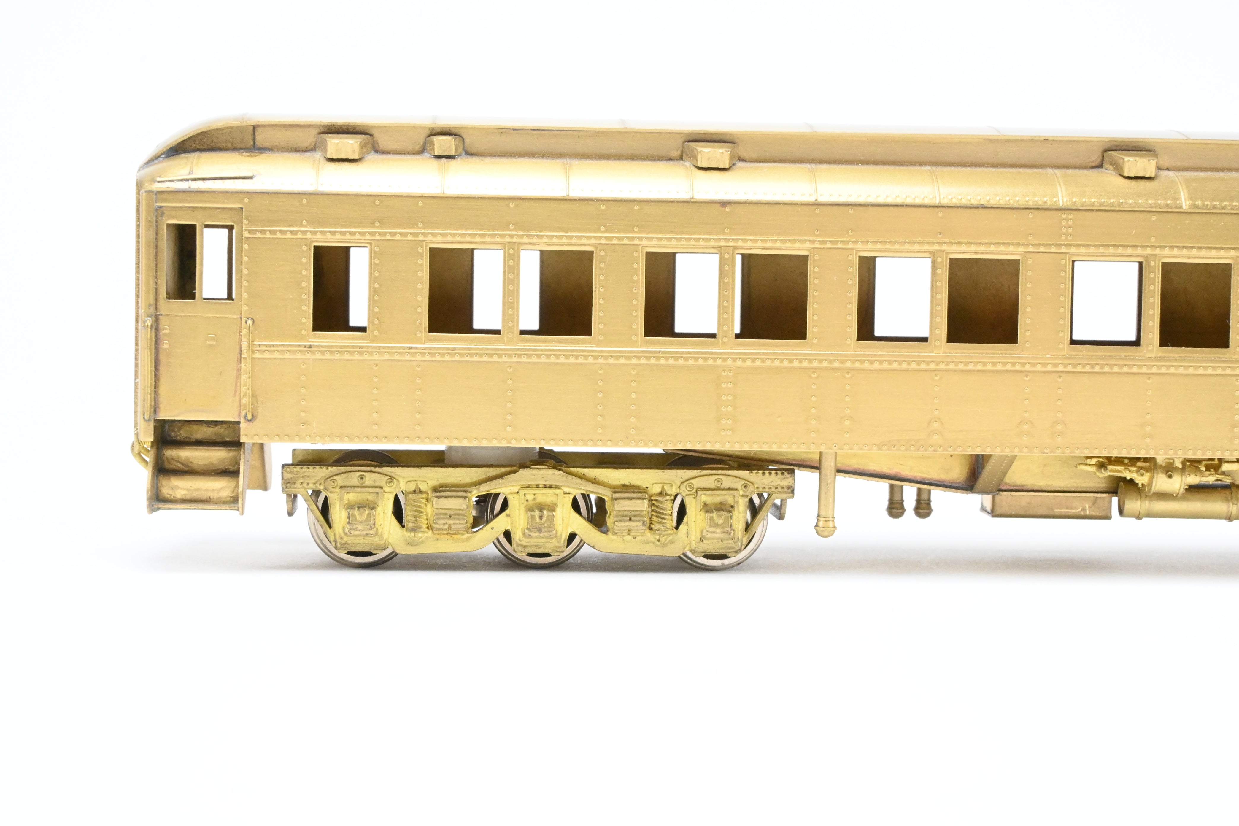 HO Brass Soho 6 - Compartment 3 - Drawing Room Pullman Model from 1979 (Wrong Box)