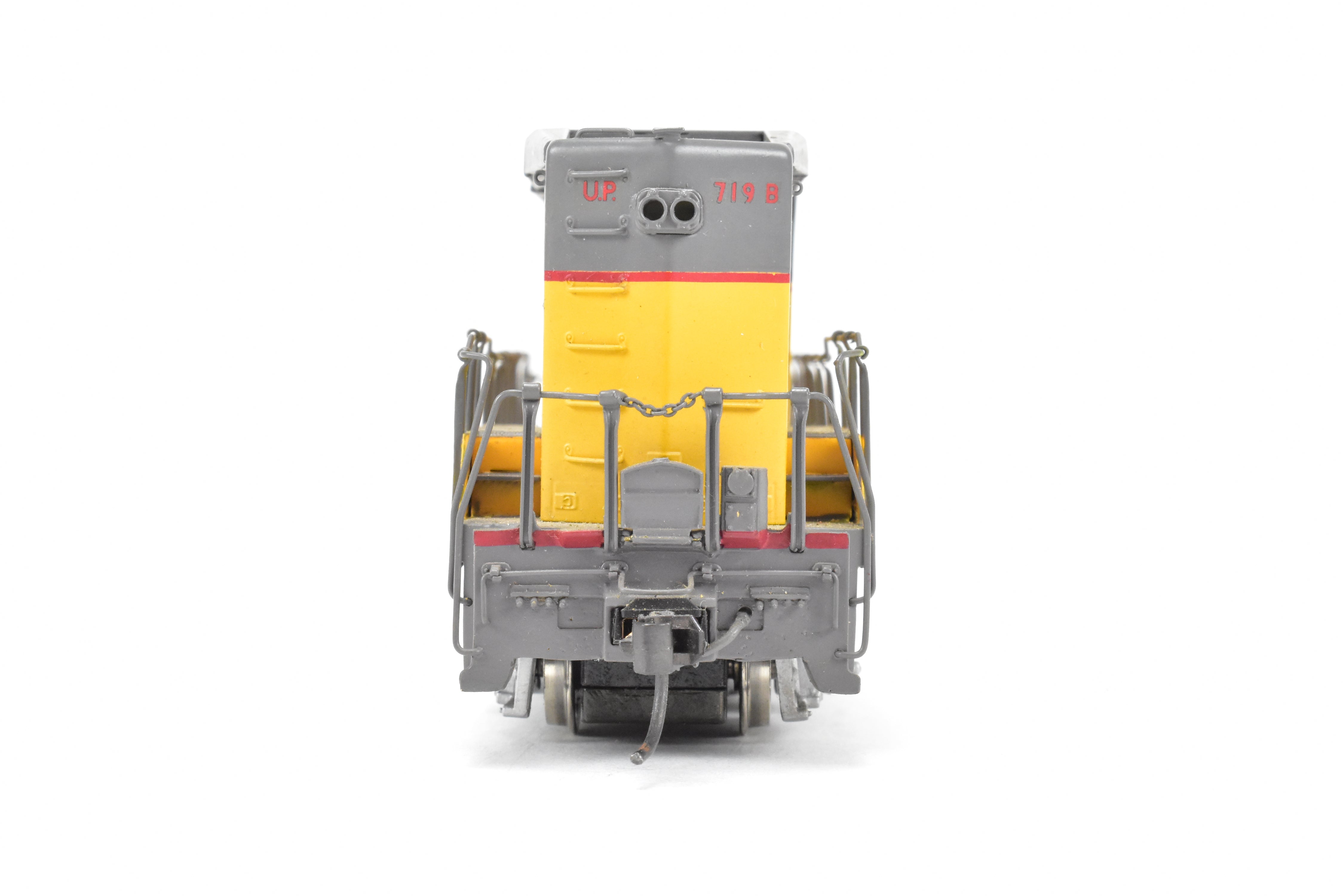 HO Scale Brass Model Train - Union Pacific EMD GP30B Cabless Locomotive, Road Number 719B from Oriental Limited