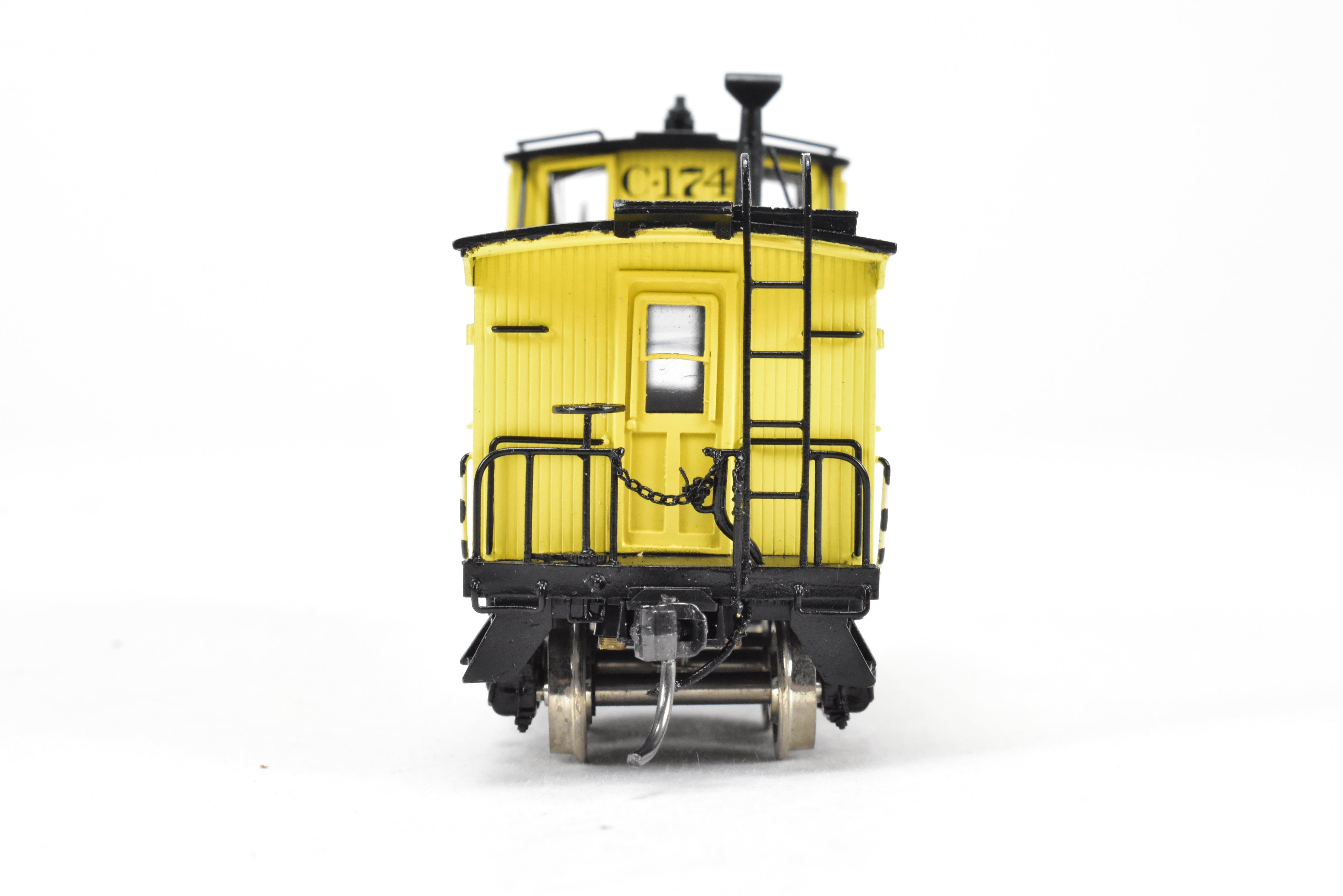 HO Scale Brass Pacific Fast Mail (PFM) - SKI Duluth Missabe & Iron Range (DM&IR) Wood Caboose Model, Factory Painted and Numbered FP No. C-174