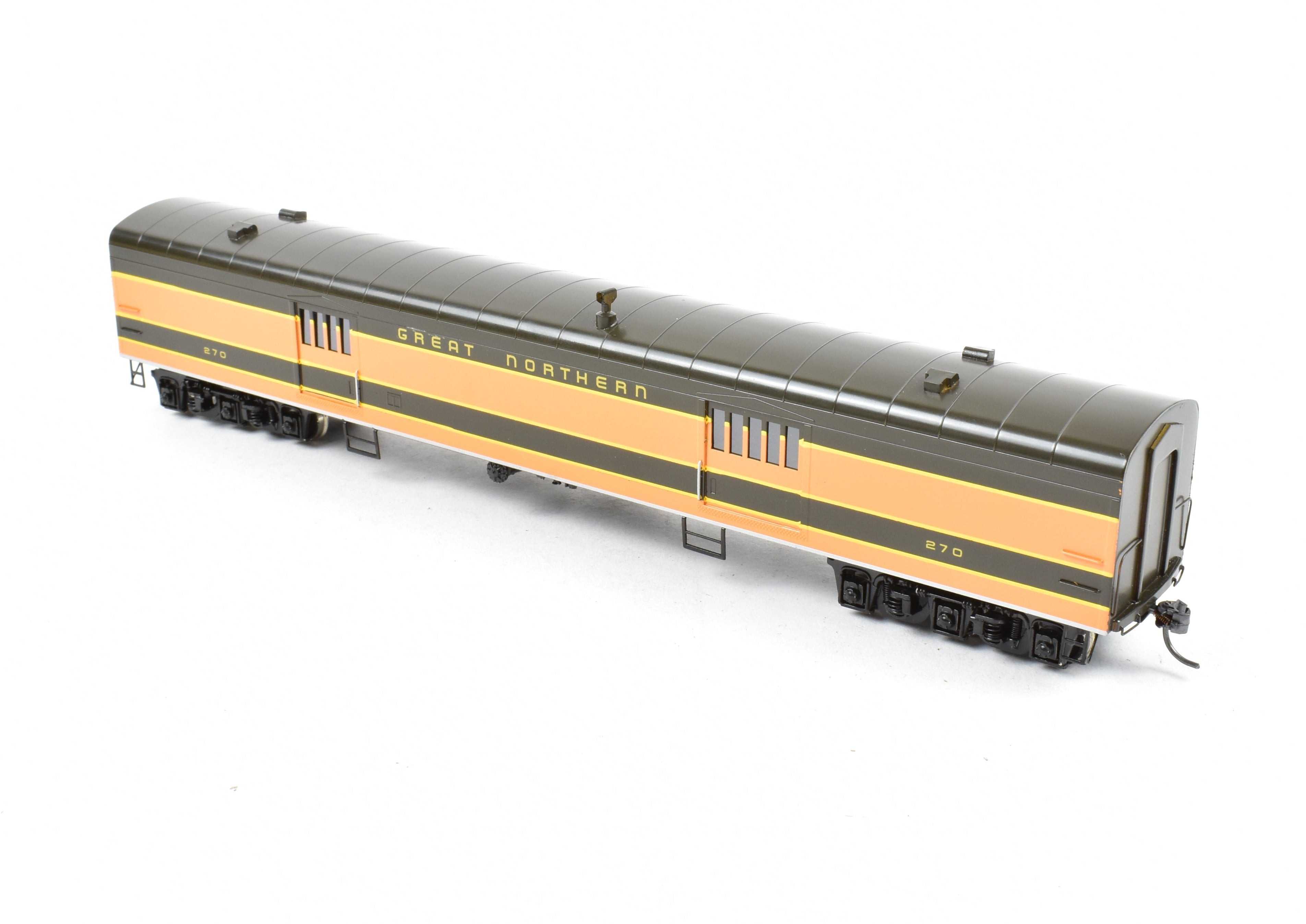 HO Scale Brass Model Train - Oriental Limited GN Great Northern Streamlined Empire Builder 262 Baggage Car without Skirts CP