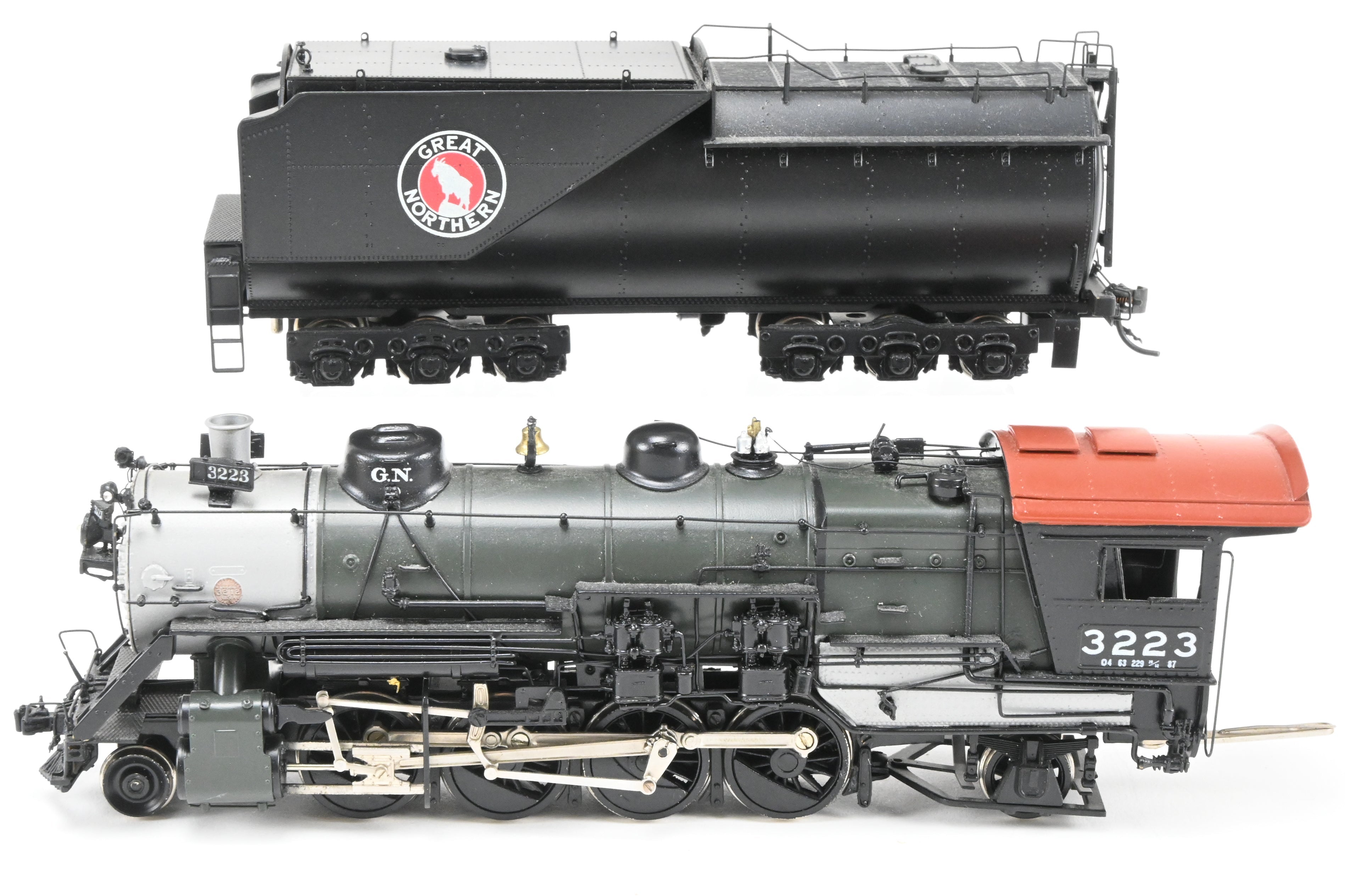 HO Scale Brass Great Northern 2-8-2 Class O-4 Pro-Painted Sunset Model