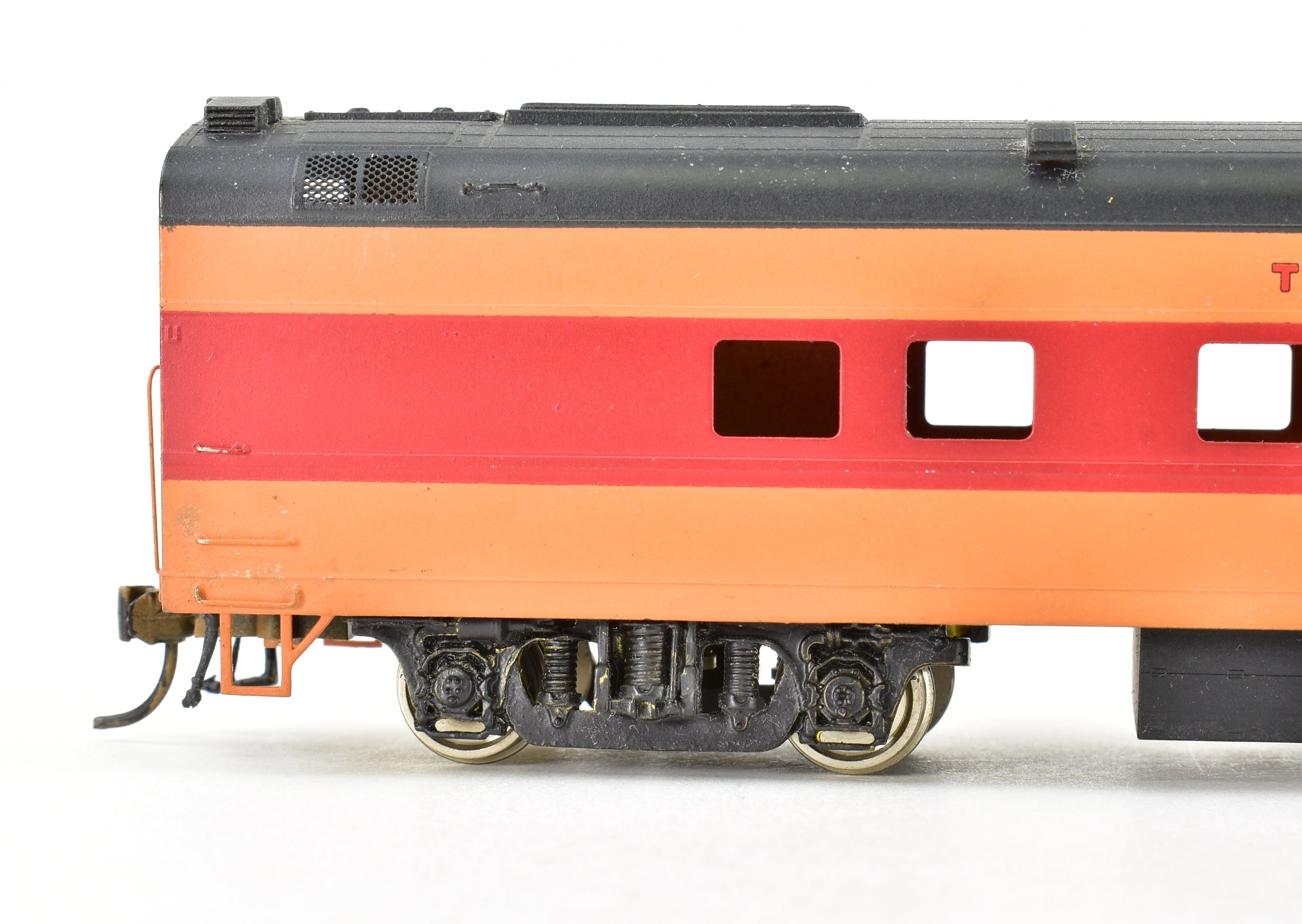 HO Scale Brass Model Train - Oriental Limited MILW - Milwaukee Road Olympain Hiawatha #1315 or 1316 Baggage Dormitory Car by CP