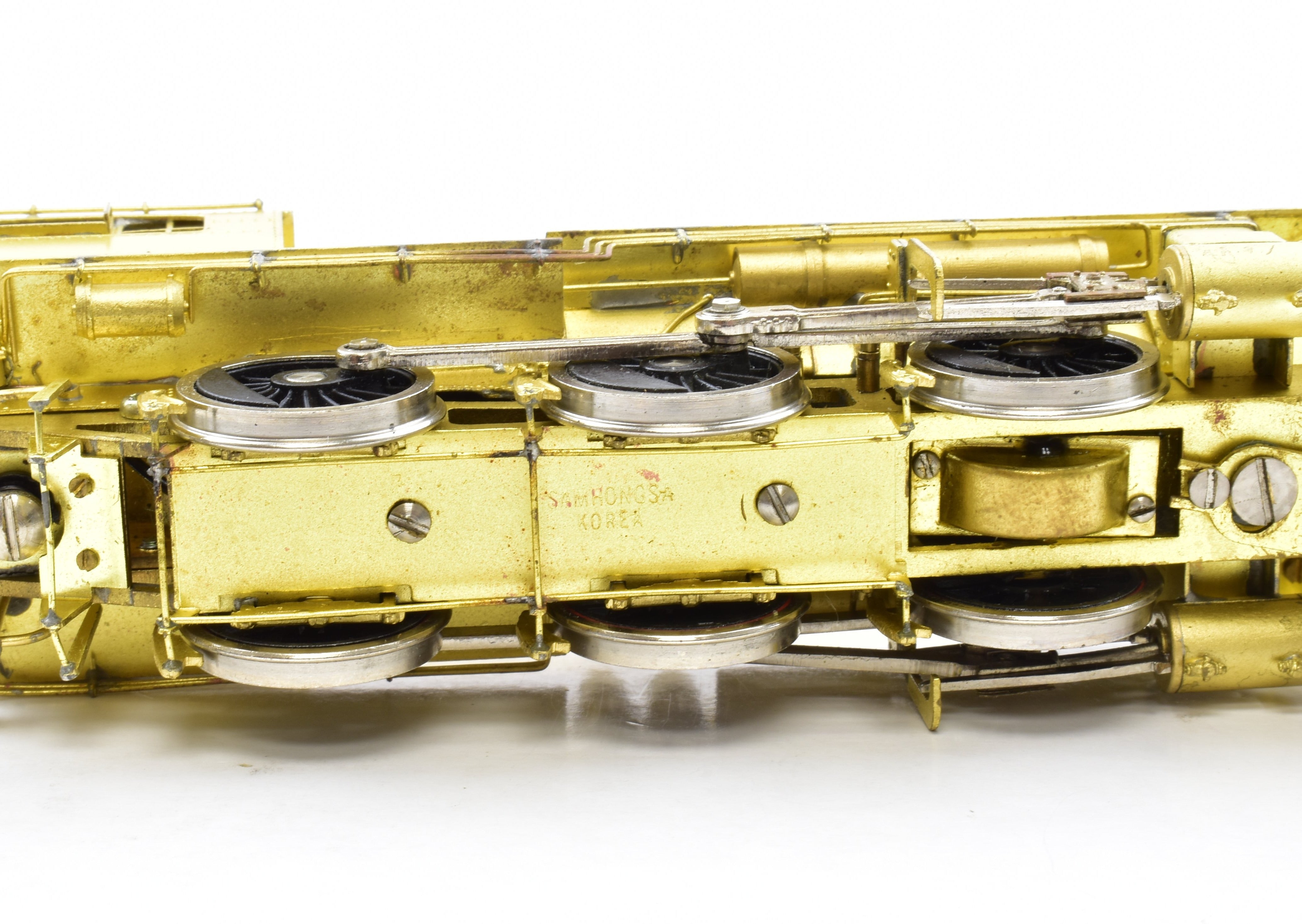 HO Brass Pacific Fast Mail Samhongsa B&M Boston & Maine B-15 2-6-0 with Snow Plow