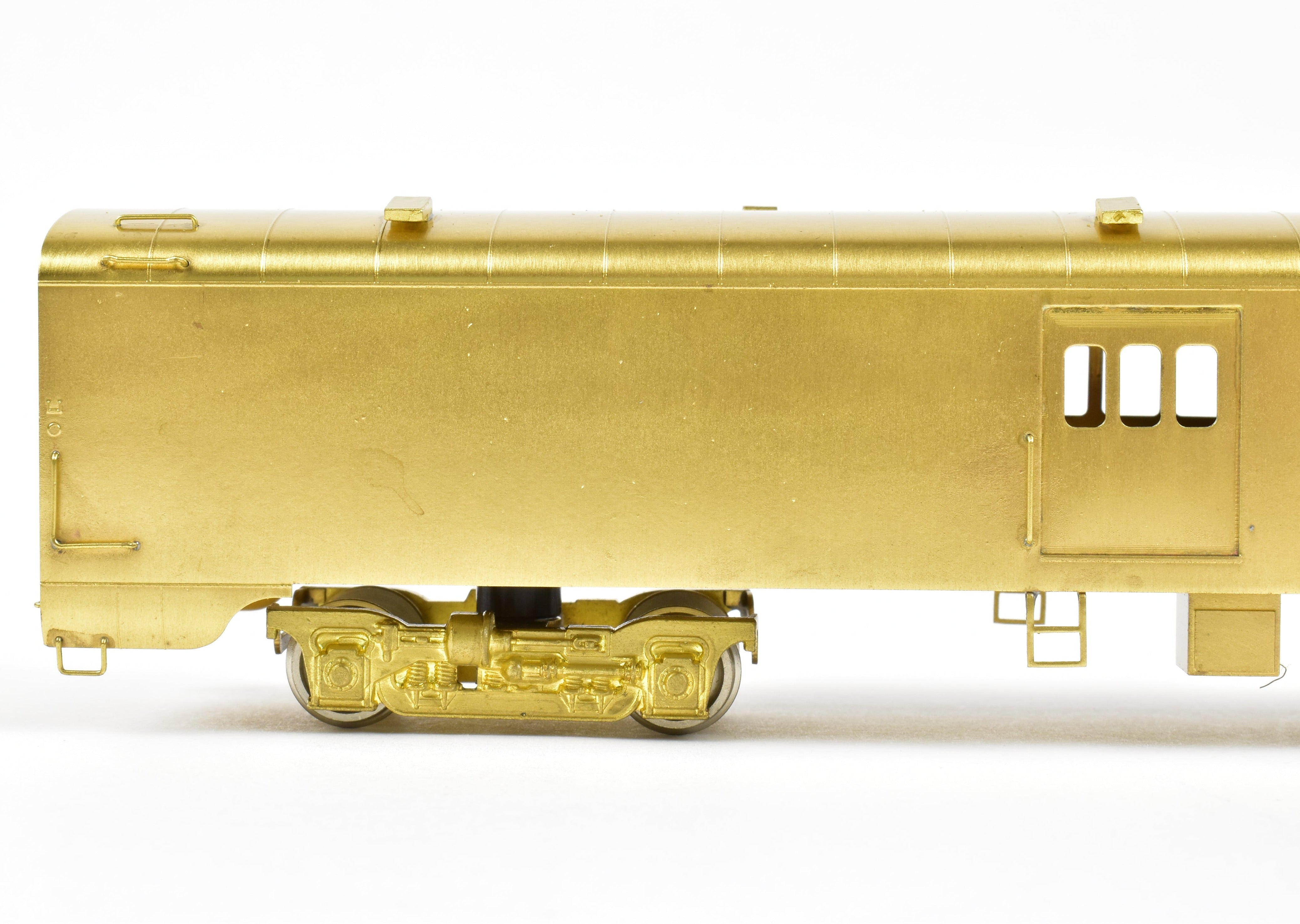 HO Brass Oriental Limited NP North Coast Water Baggage Car, No Skirts, Excellent Cond