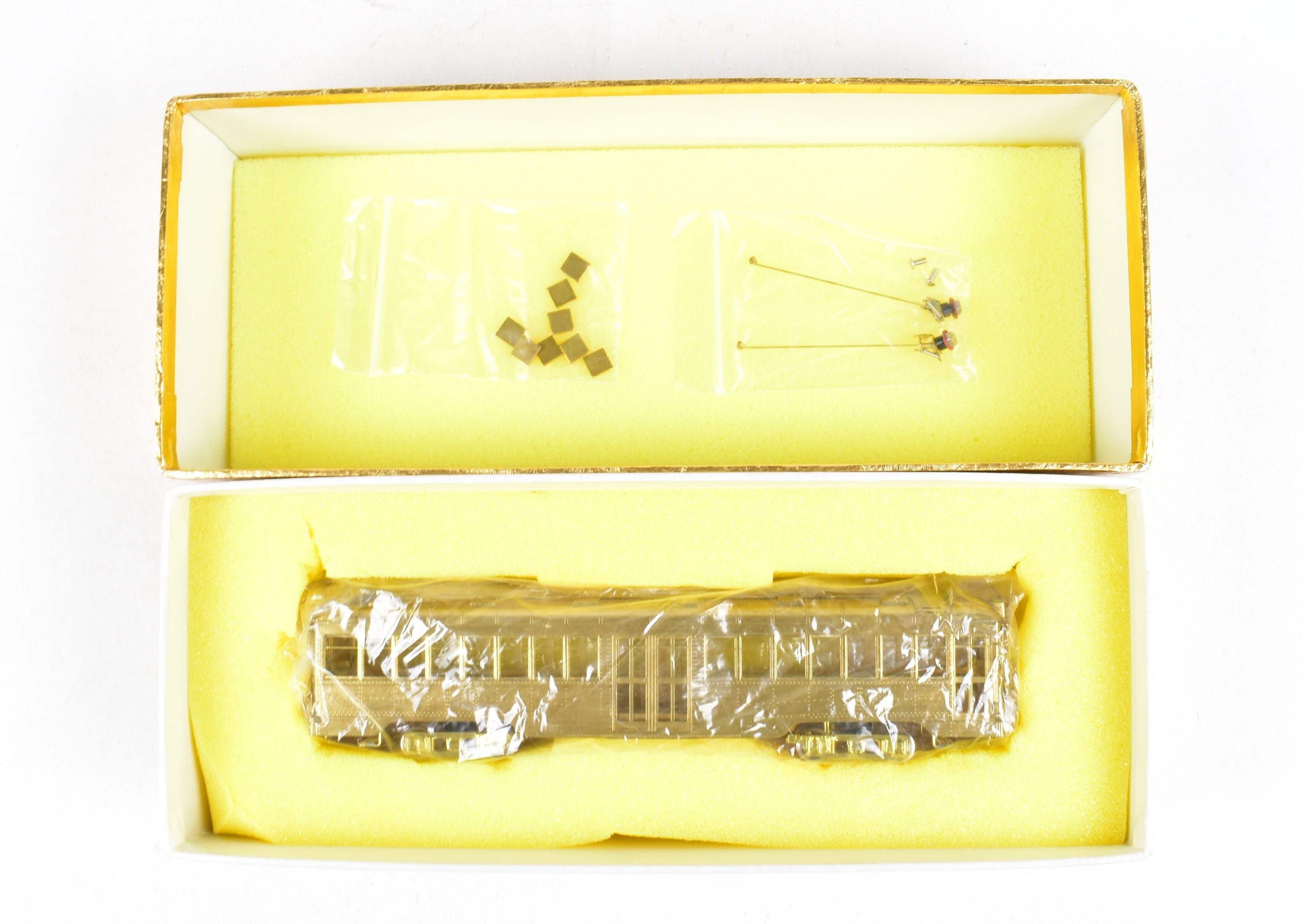 HO Scale Brass Oriental Limited Pacific Electric Hollywood Car Un-Powered Trailer Models (Numbered from #600 to #649)