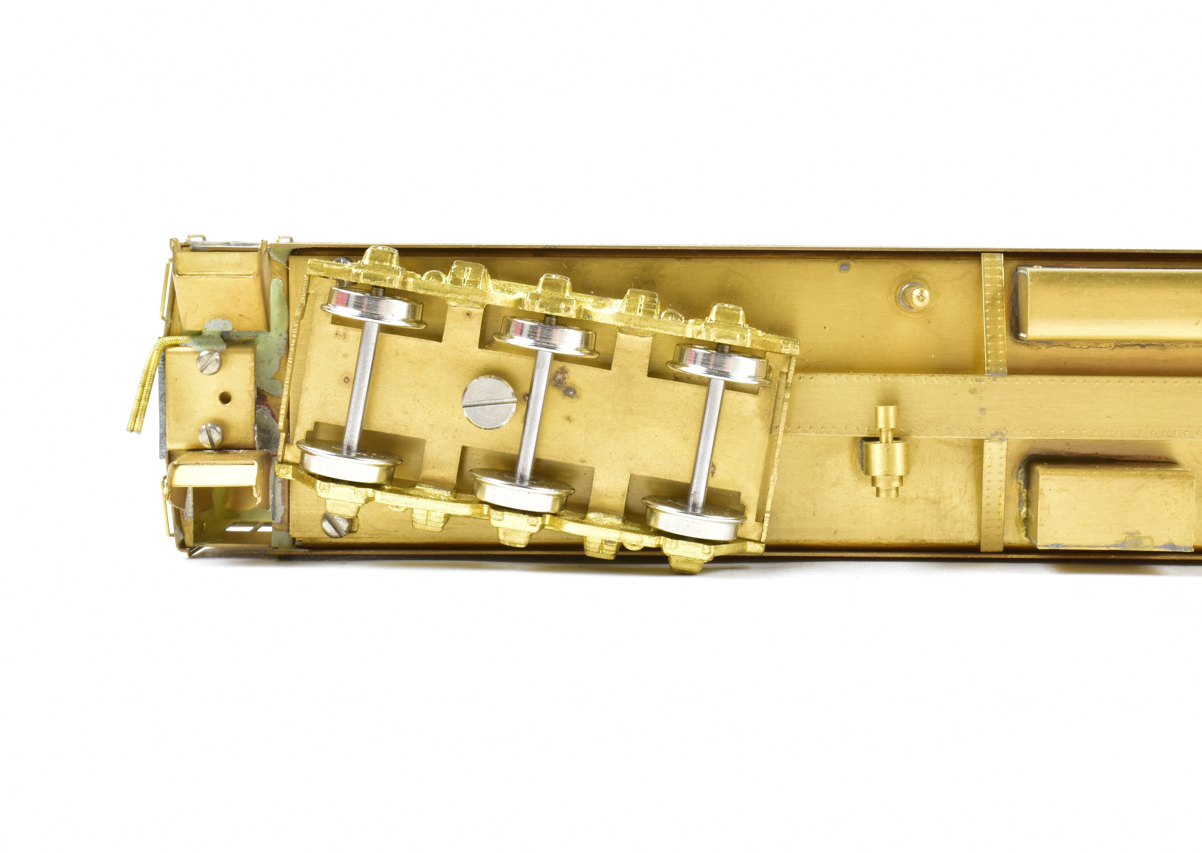 1979 HO Scale Brass Soho 14-Section HW Sleeper Model by Kumata