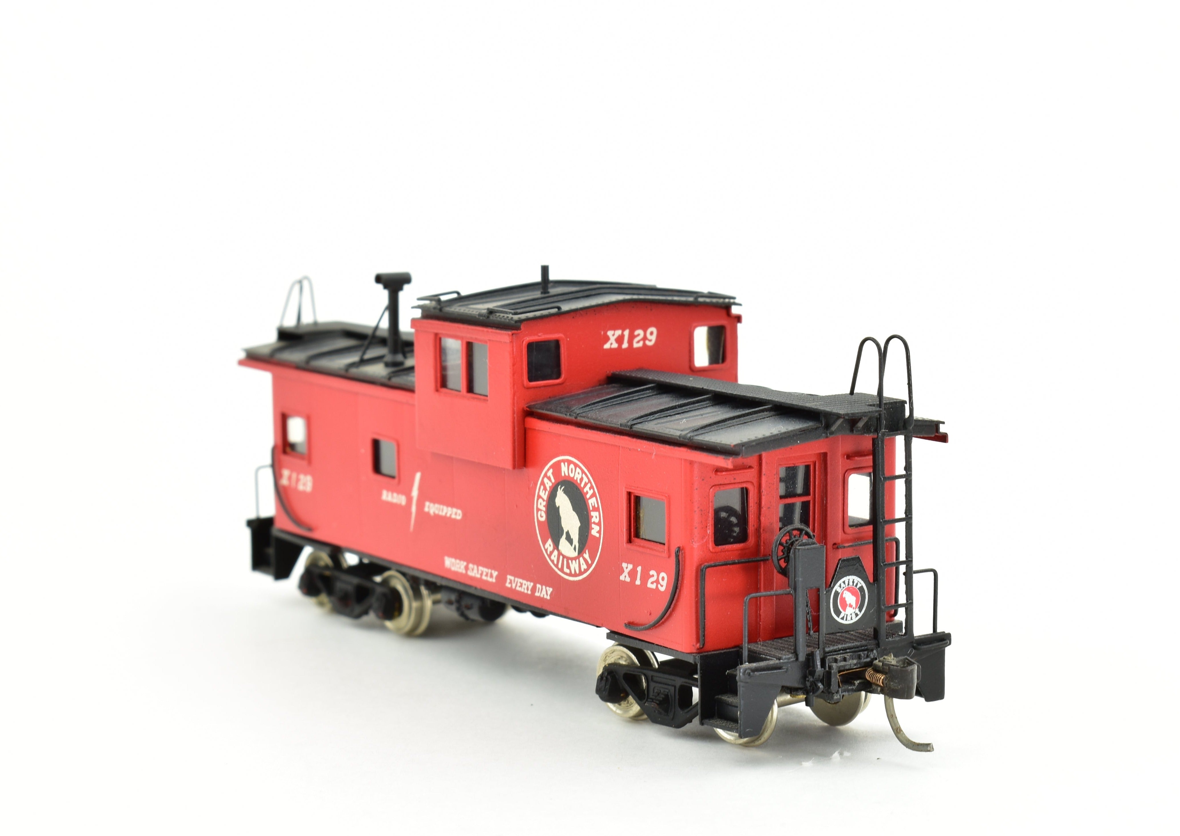 HO Scale Brass PFM Fujiyama Great Northern Big Sky Steel Caboose CP Model