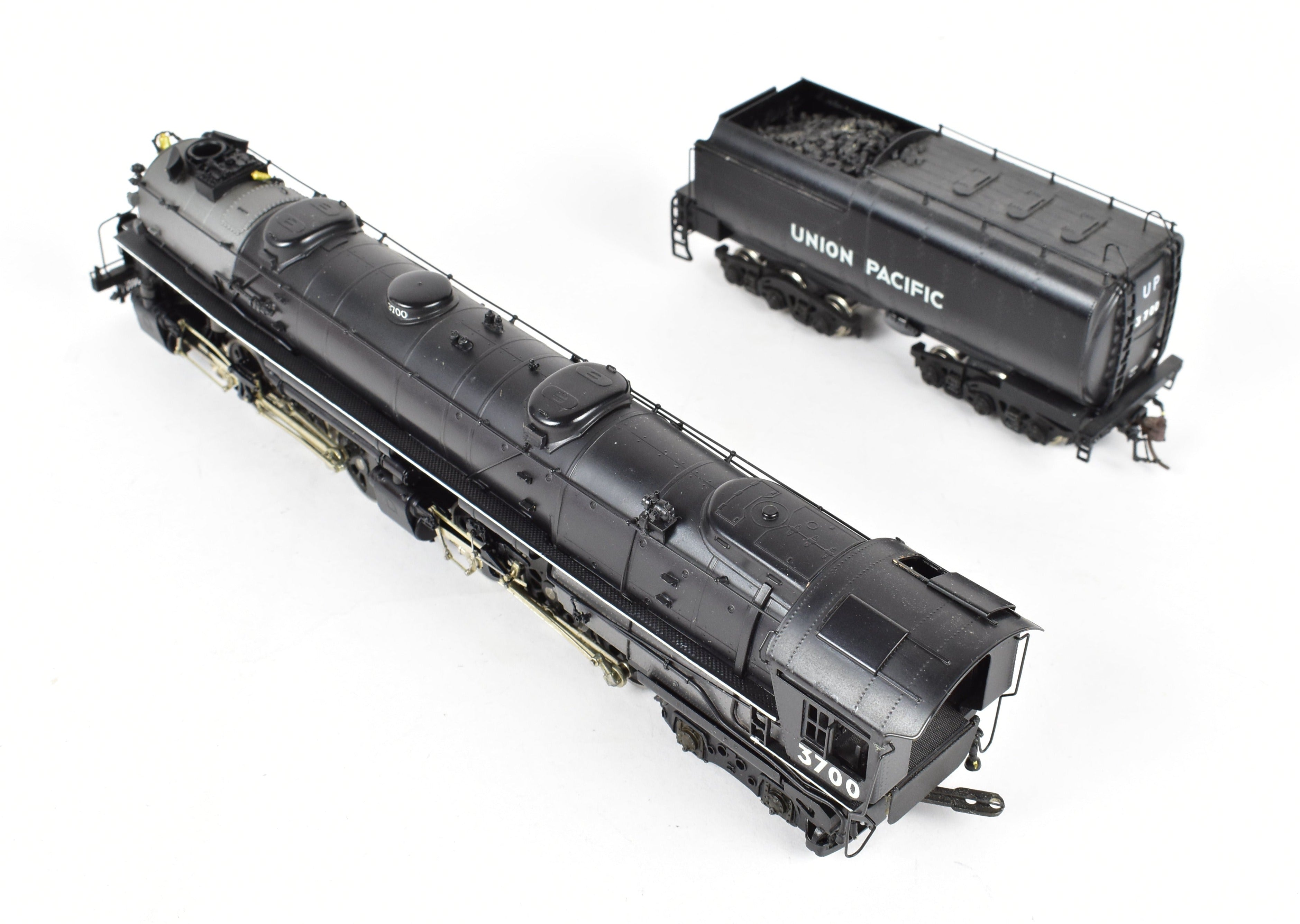 HO Brass Key Imports UP - 1984 Union Pacific 3700 Class 4-6-6-4 Challenger Coal Locomotive, C.S. No. 23 Factory Painted