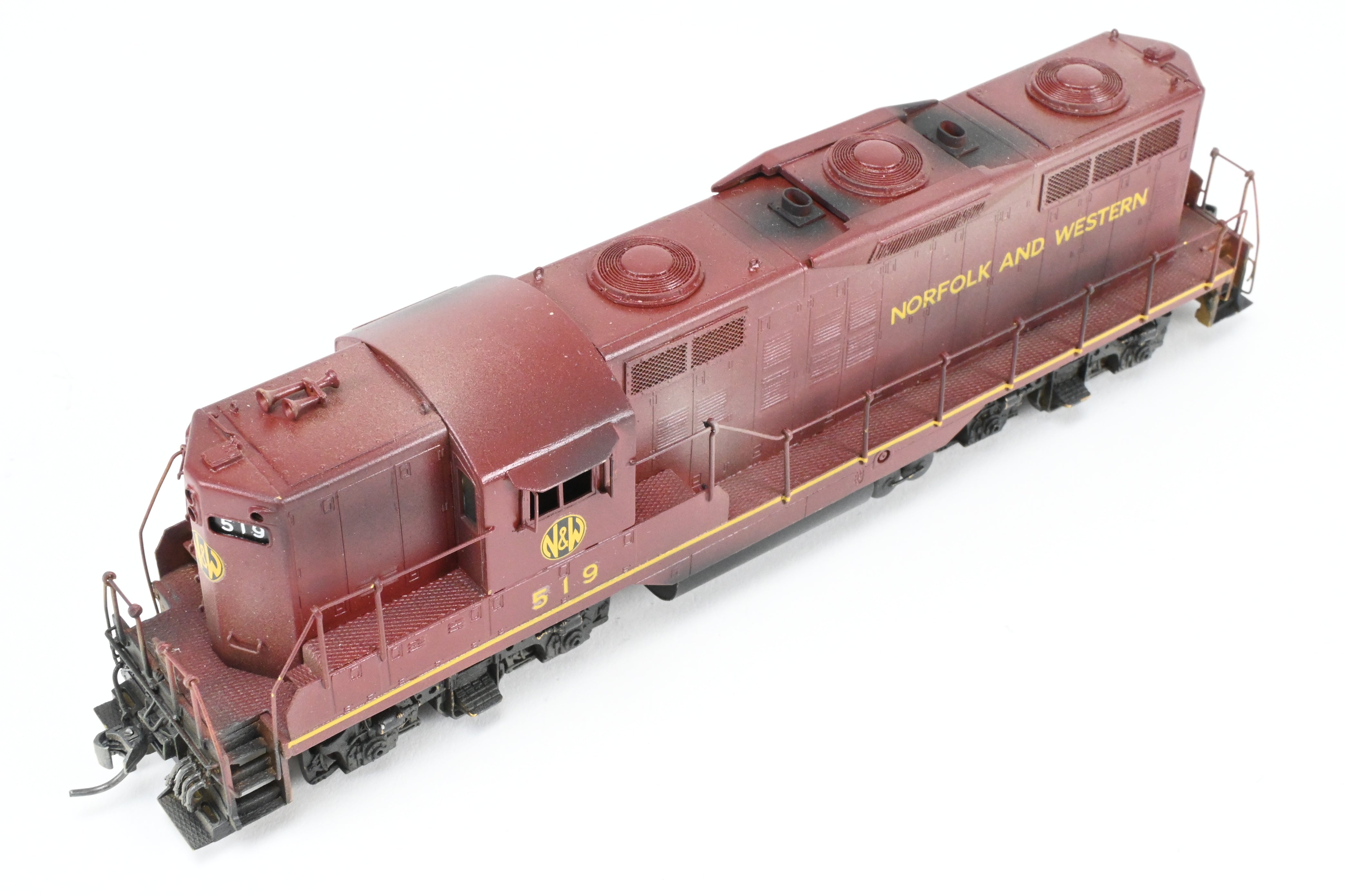 HO Scale Brass N&W Norfolk & Western EMD GP9 1750 HP Late Version with 48 Fans & Brakes