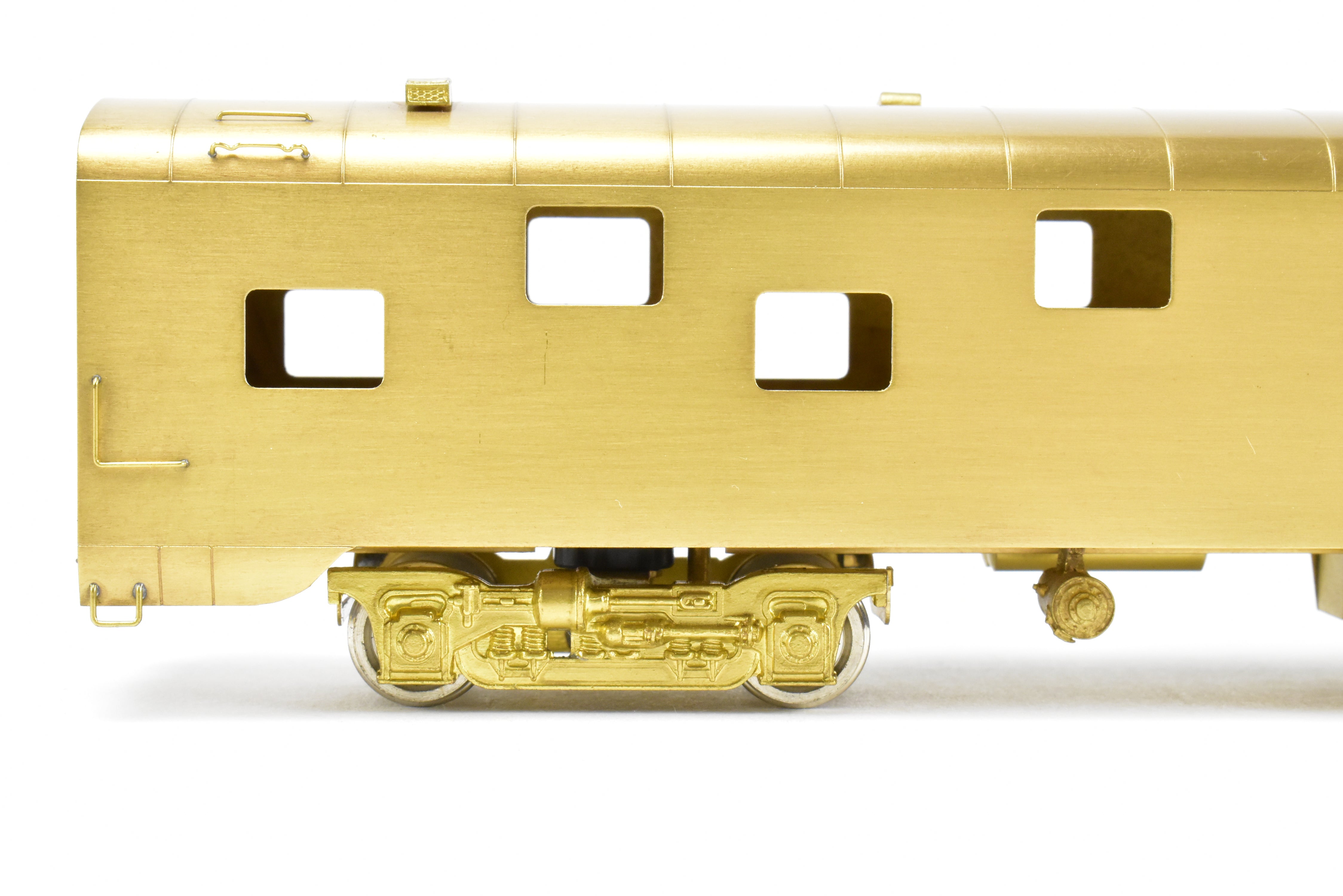 HO Brass Oriental Limited NP - North Coast Limited Sleeper #350 Deskirted Model
