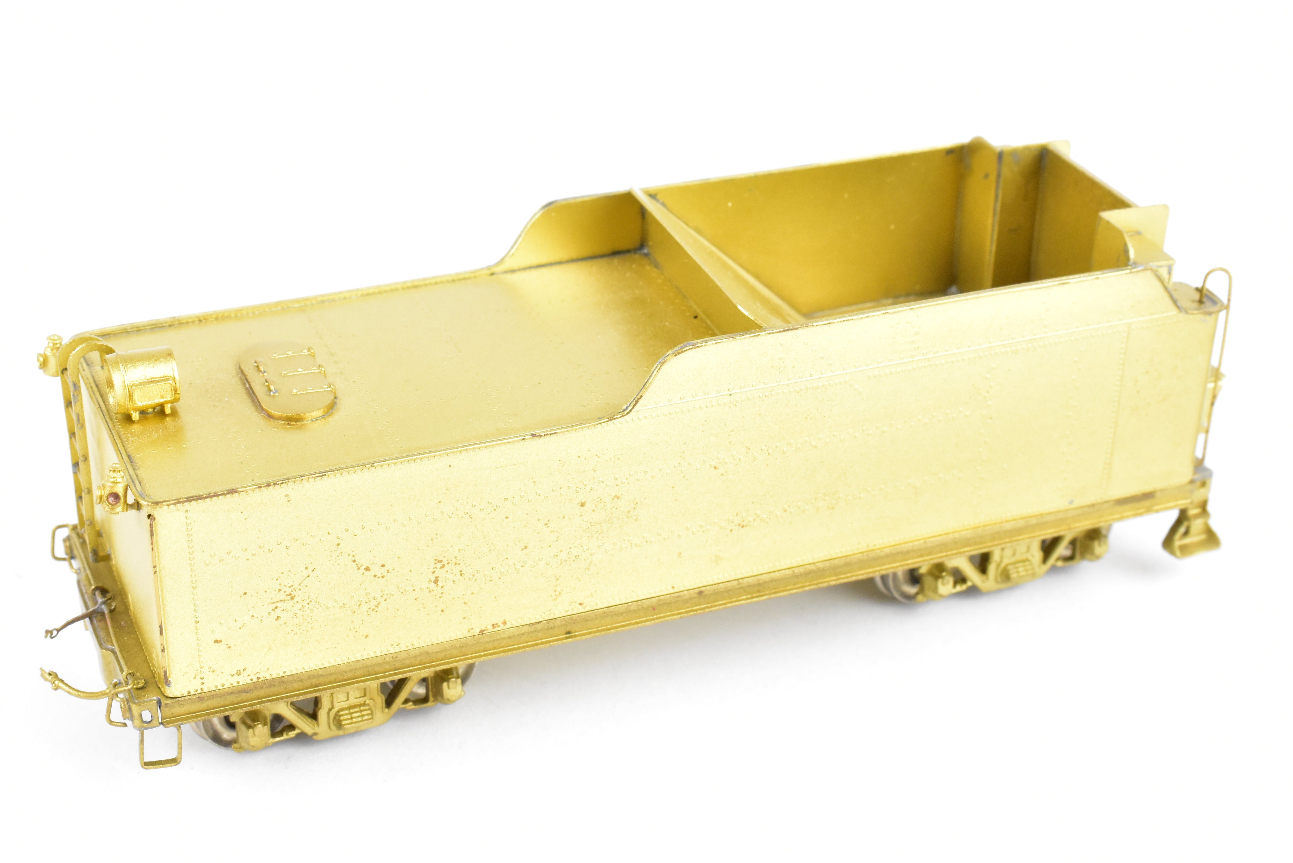 High - Quality HO Scale Brass Key Imports Model of United States Railway Administration (USRA) Various Roads Heavy 2 - 10 - 2 Steam Locomotive
