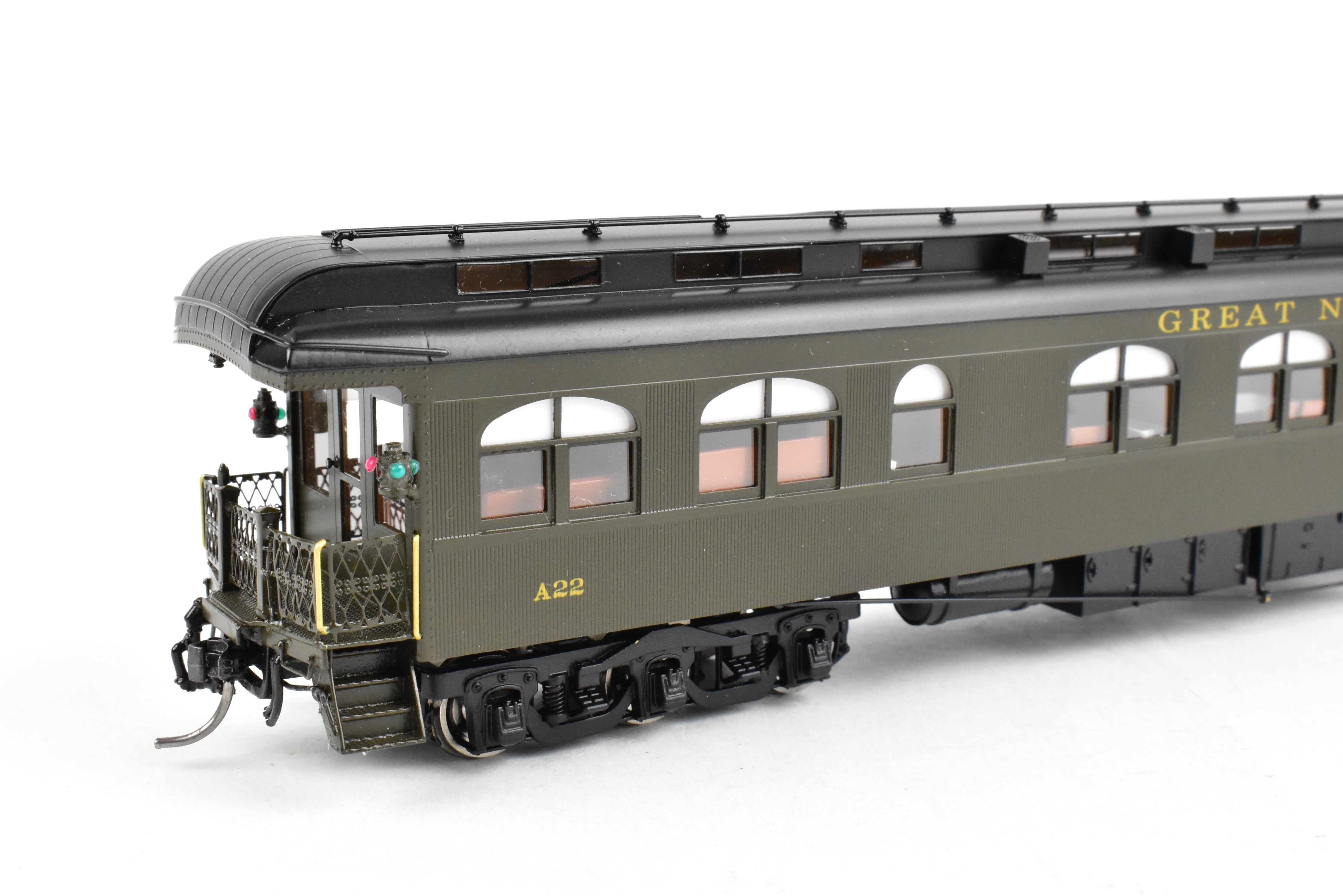 HO Scale Brass Model Train - North Bank Line (GN - Great Northern) A22 Business Car with Wood Sides in Pullman Green, Damaged - Sold As Is