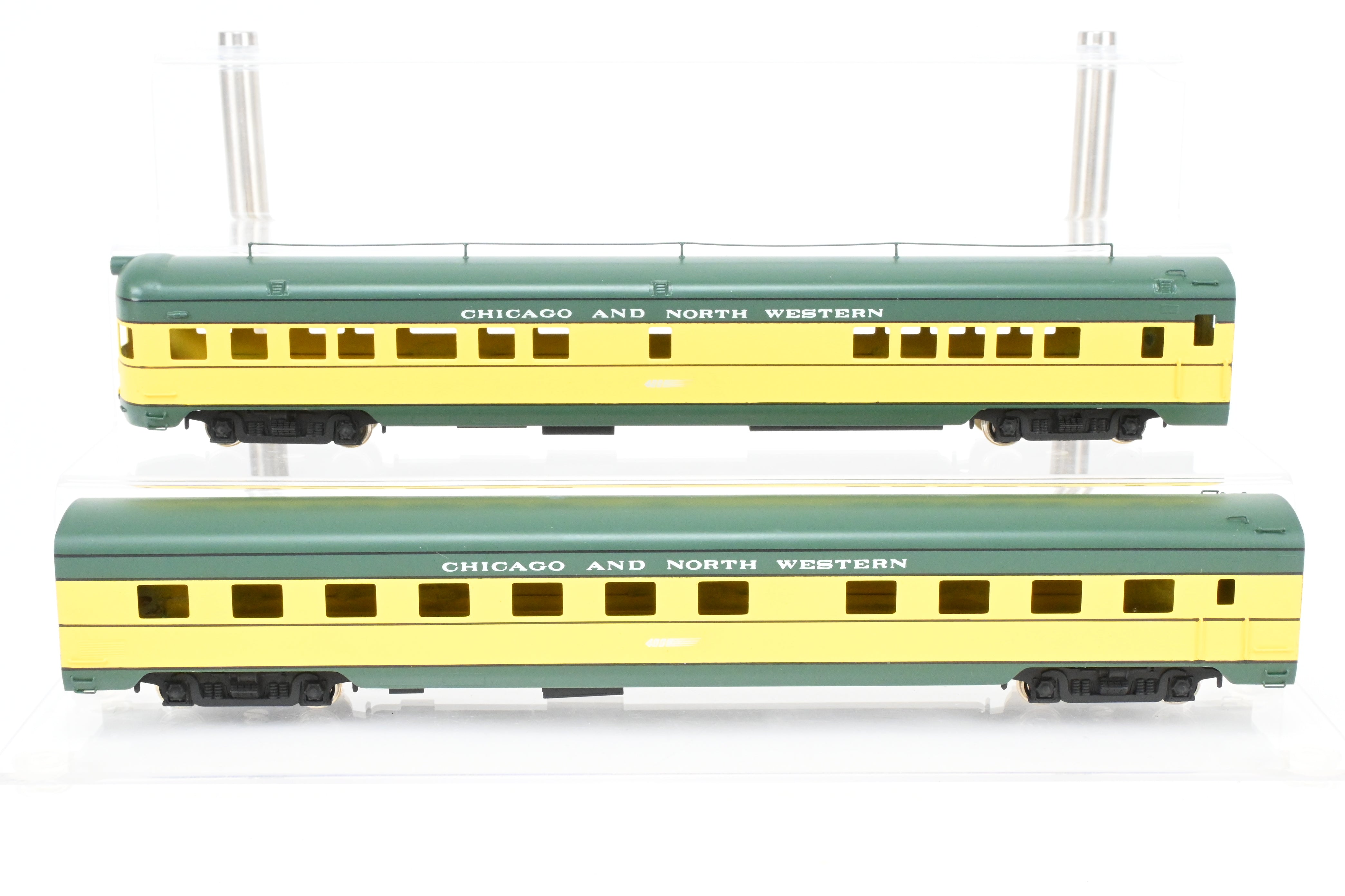 HO Scale Brass NPP Nickel Plate C&NW Chicago & Northwestern Factory-Painted Diner and Observation Set