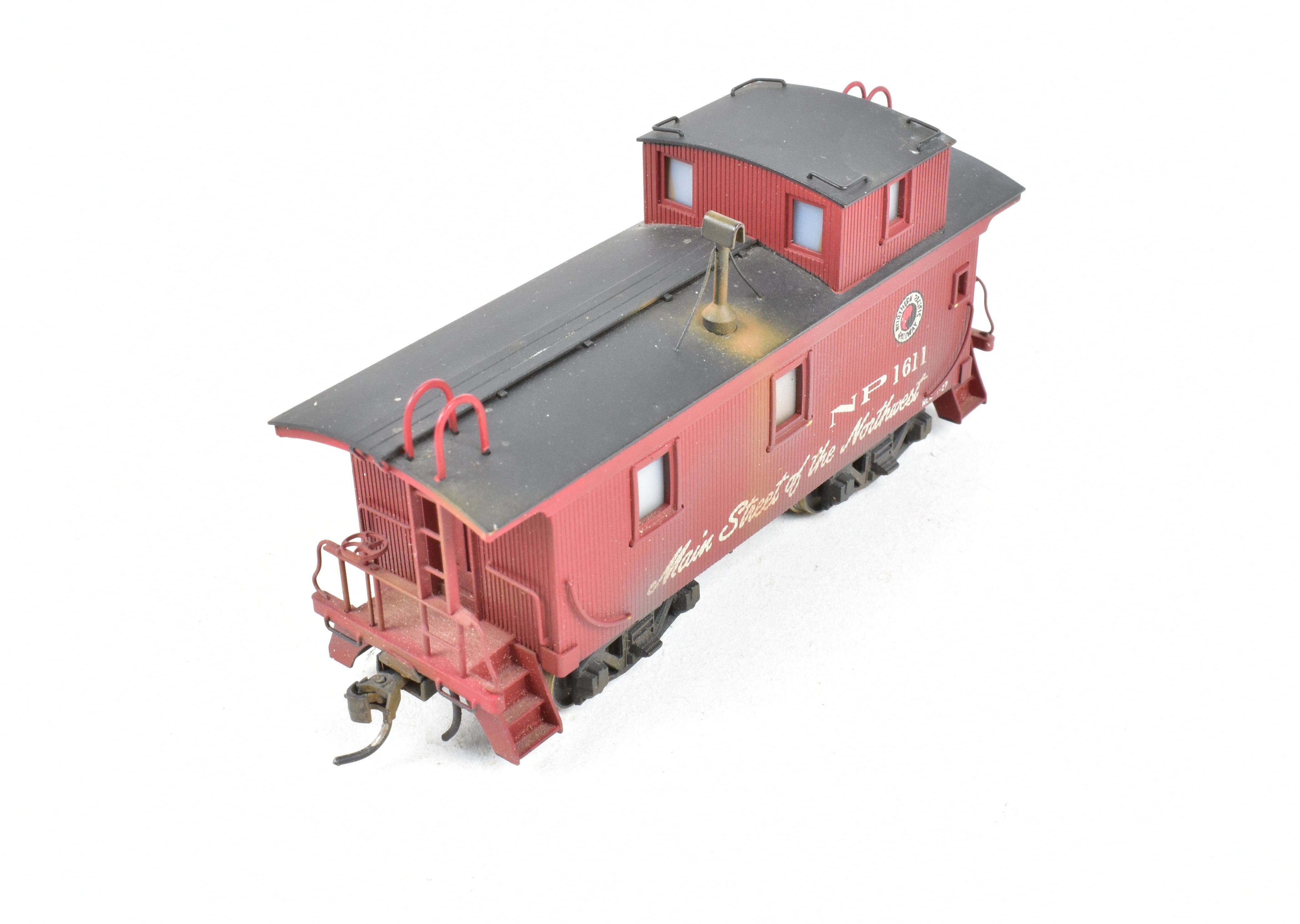 HO Scale Brass Model of NorthWest Short Line (NWSL) and Northern Pacific (NP) Wood Sided Caboose Custom Painted with Number 1611 for Model Train Enthusiasts